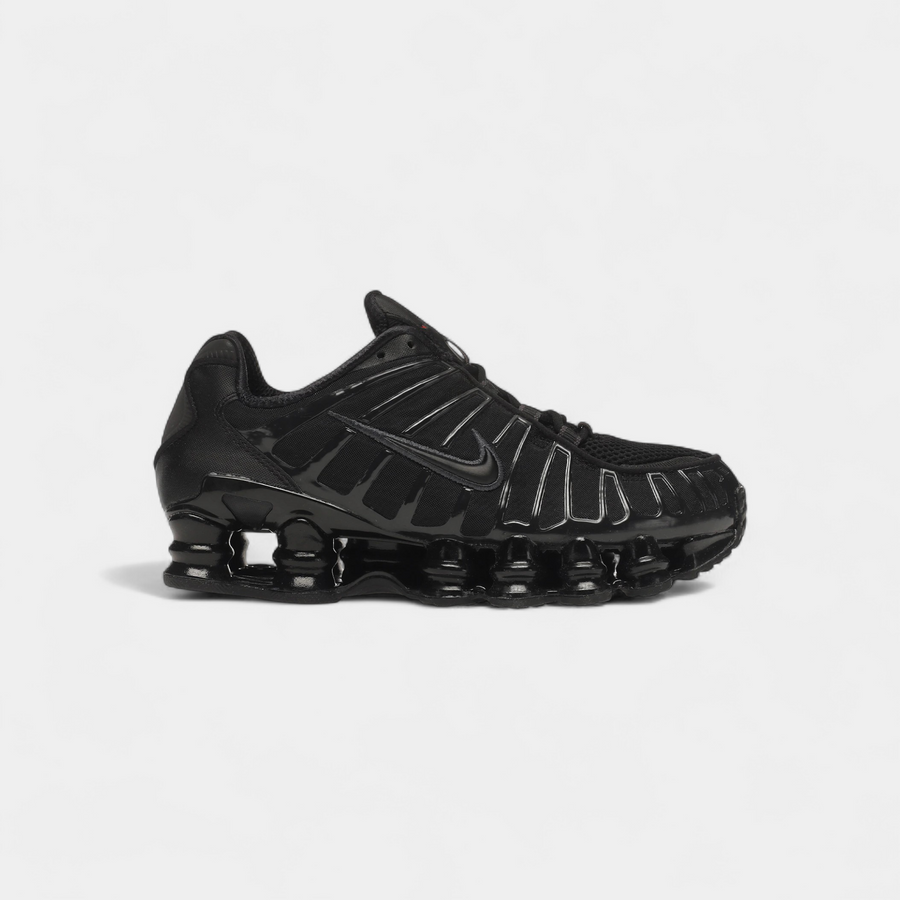 NIKE SHOX