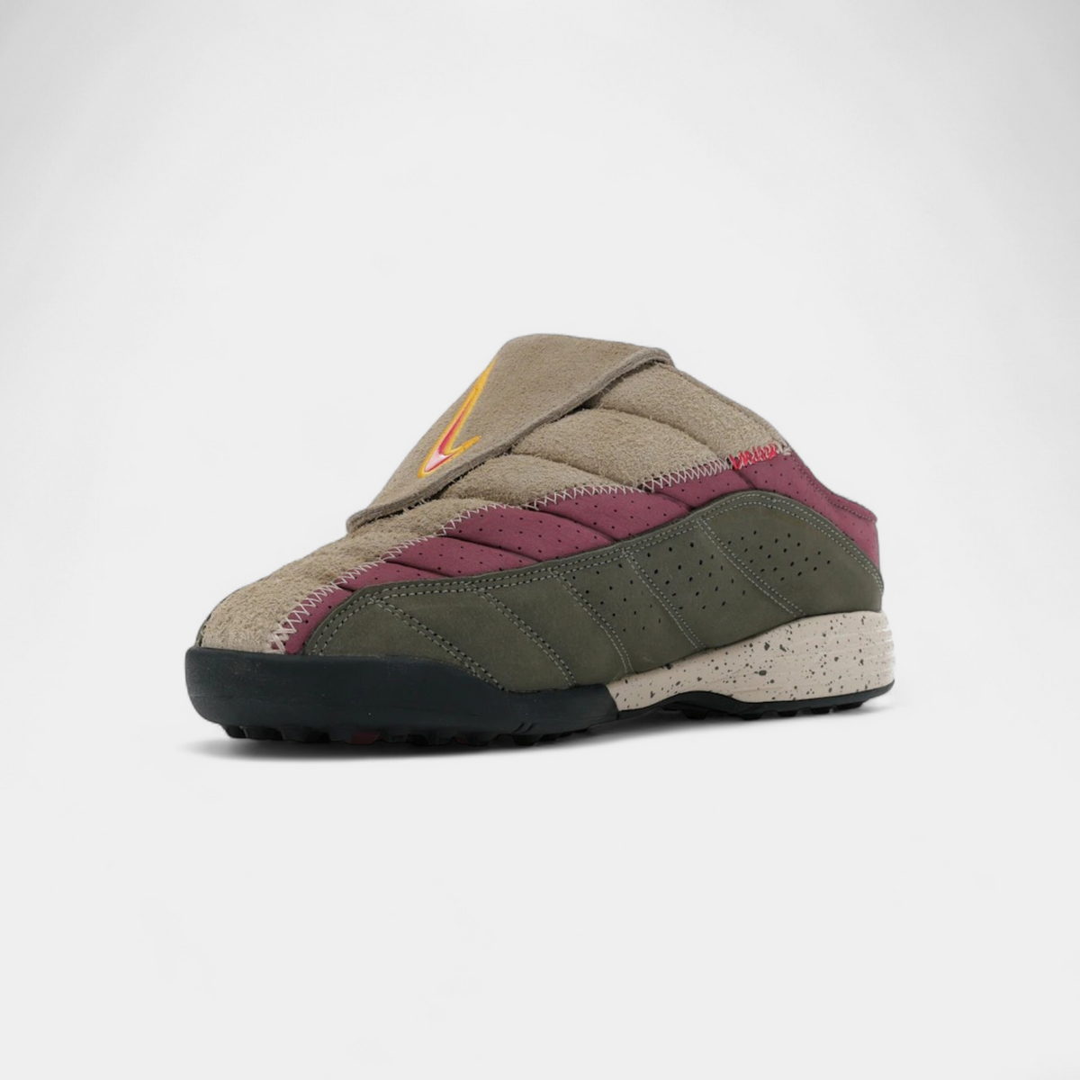 Nike Total 90 Mule Kids of Immigrants Khaki