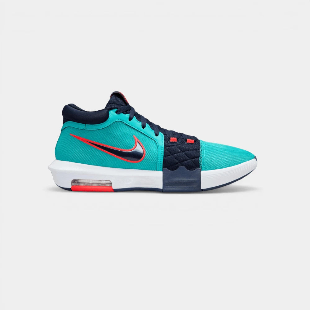 Nike LeBron Witness 8 'Red Carpet'