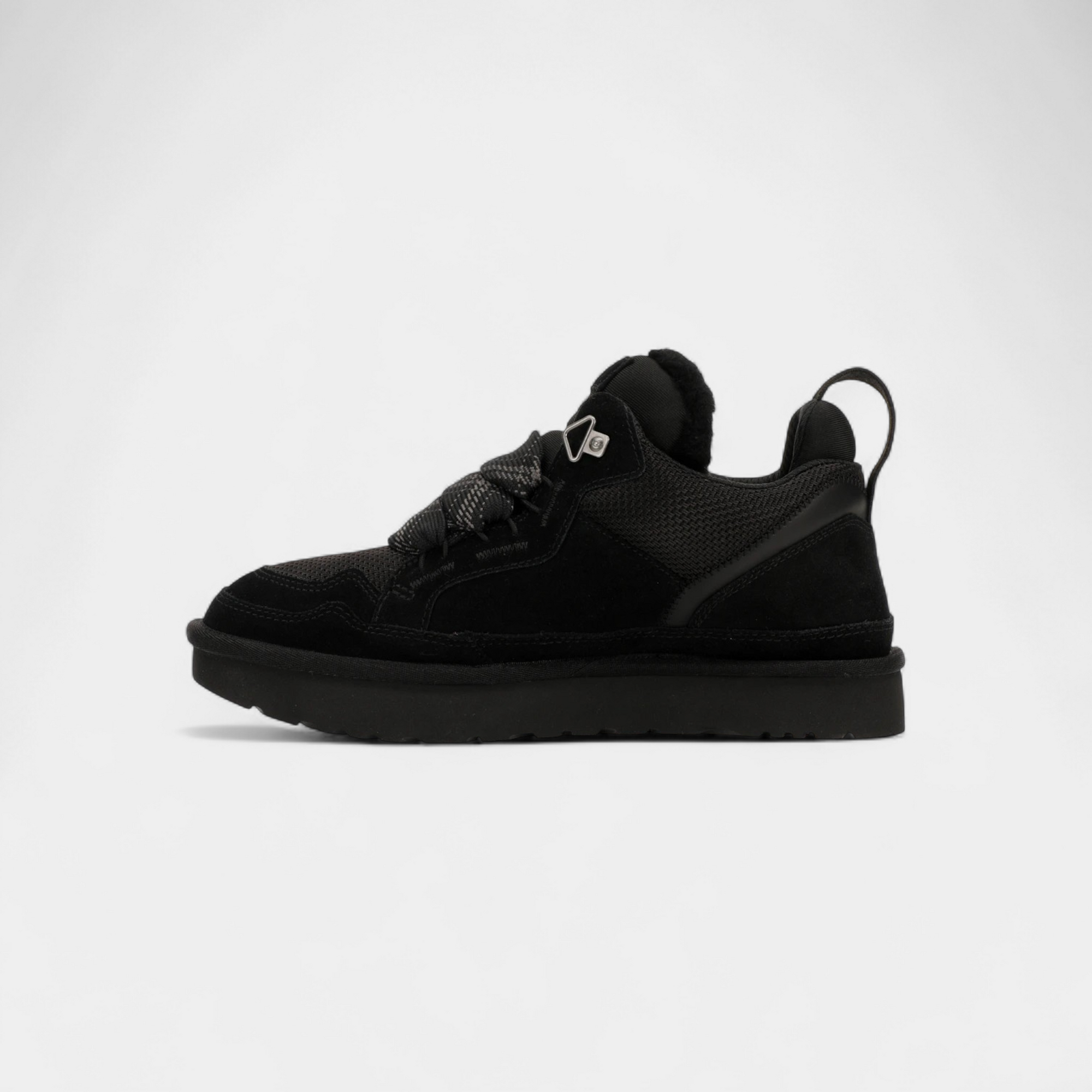UGG Lowmel Black (Women's)