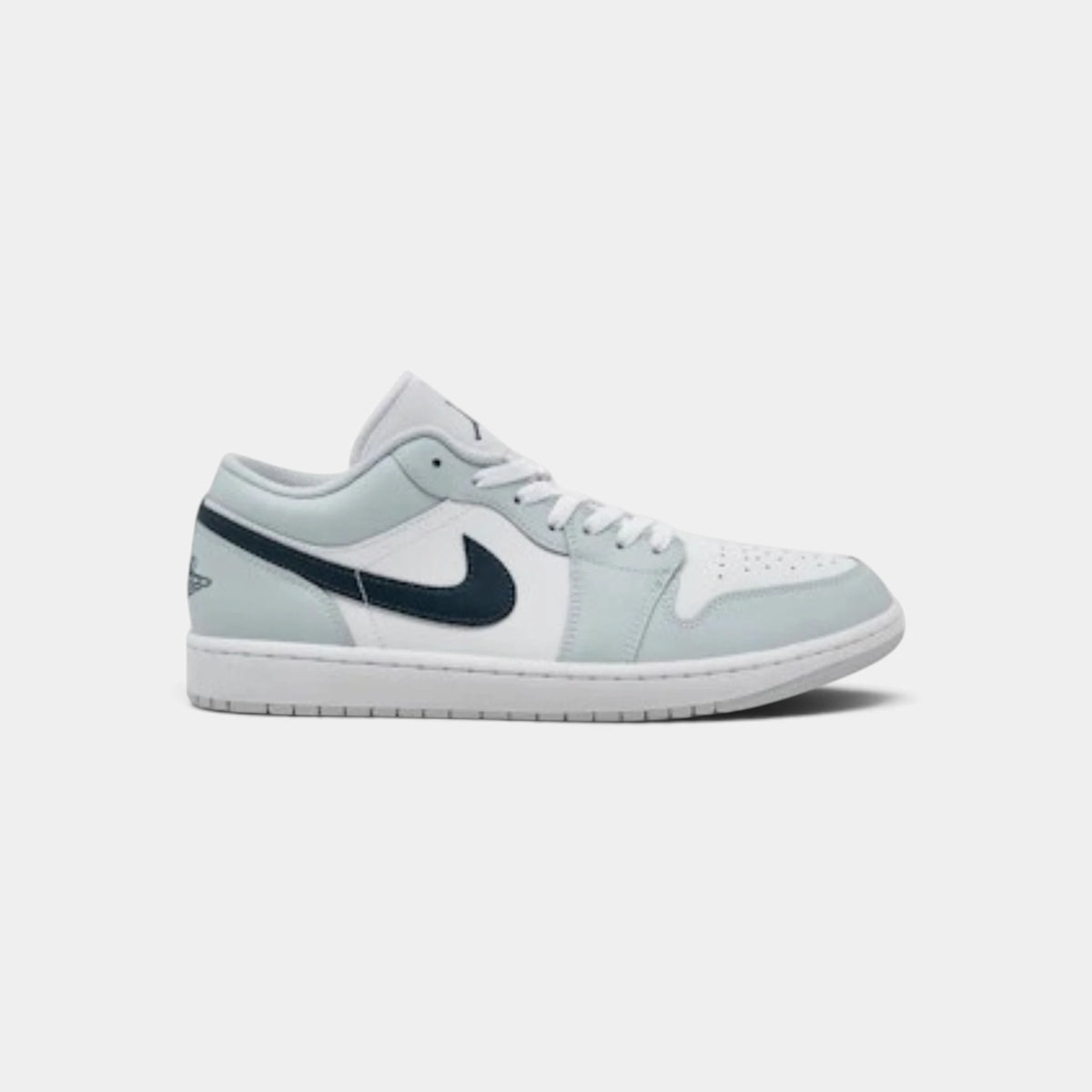 Jordan 1 Low Aura Squadron Blue