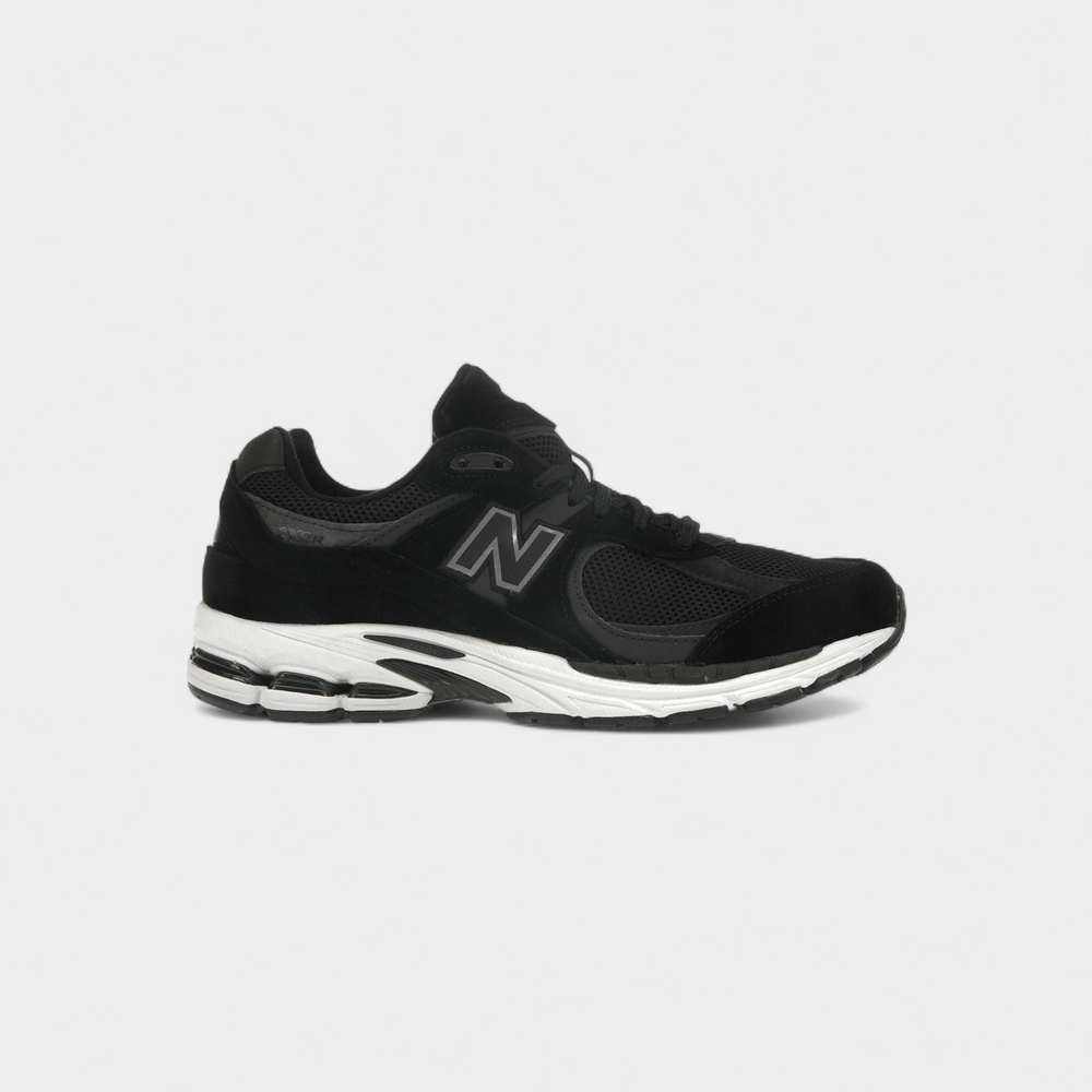 New Balance 2002R Black Gunmetal