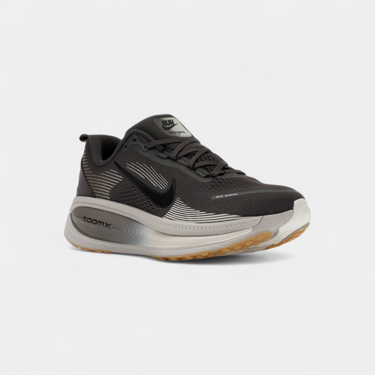 Nike Vomero 18 Medium Ash College Grey