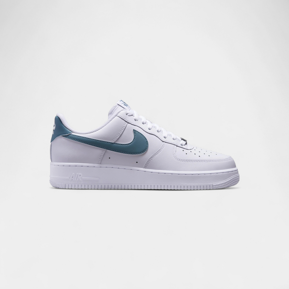 Nike Air Force 1 Low '07 White Smokey Blue