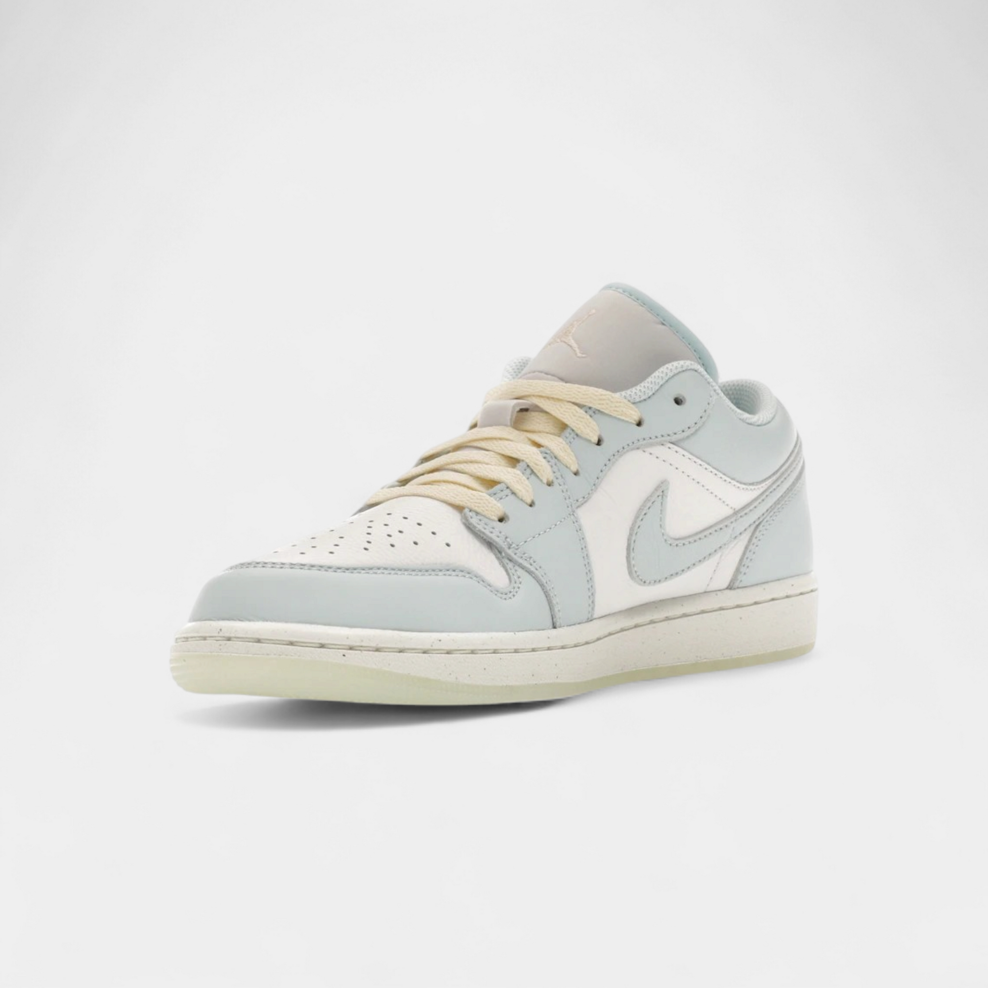 Jordan 1 Low SE Glacier Blue Summit White