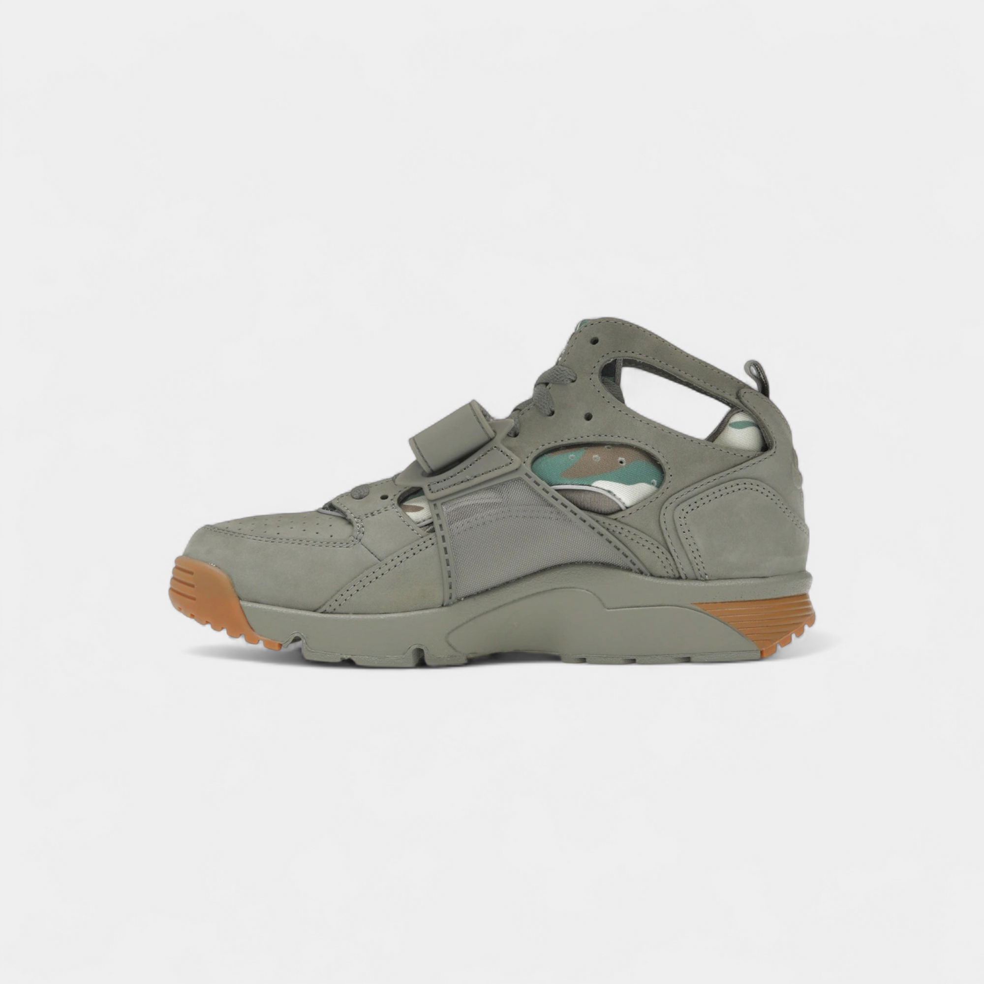 Nike Air Trainer Huarache Corteiz Gully Gray