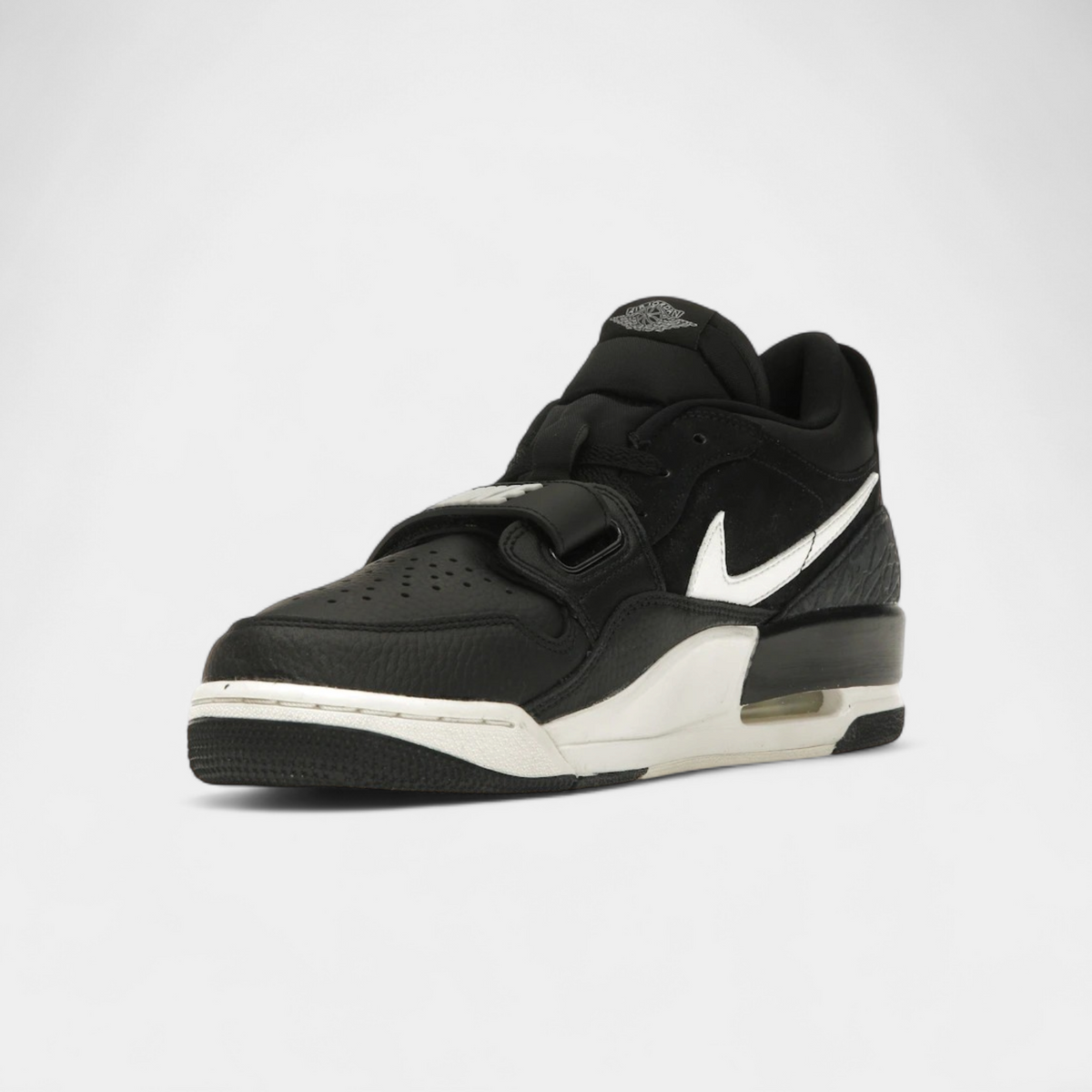 Jordan Legacy 312 Low Black Phantom