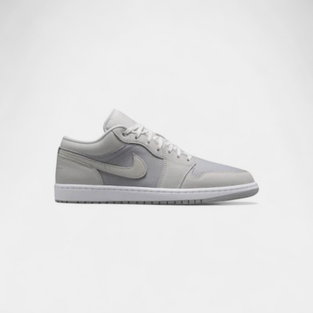 Jordan 1 Low SE Soft Pearl Light Smoke Grey