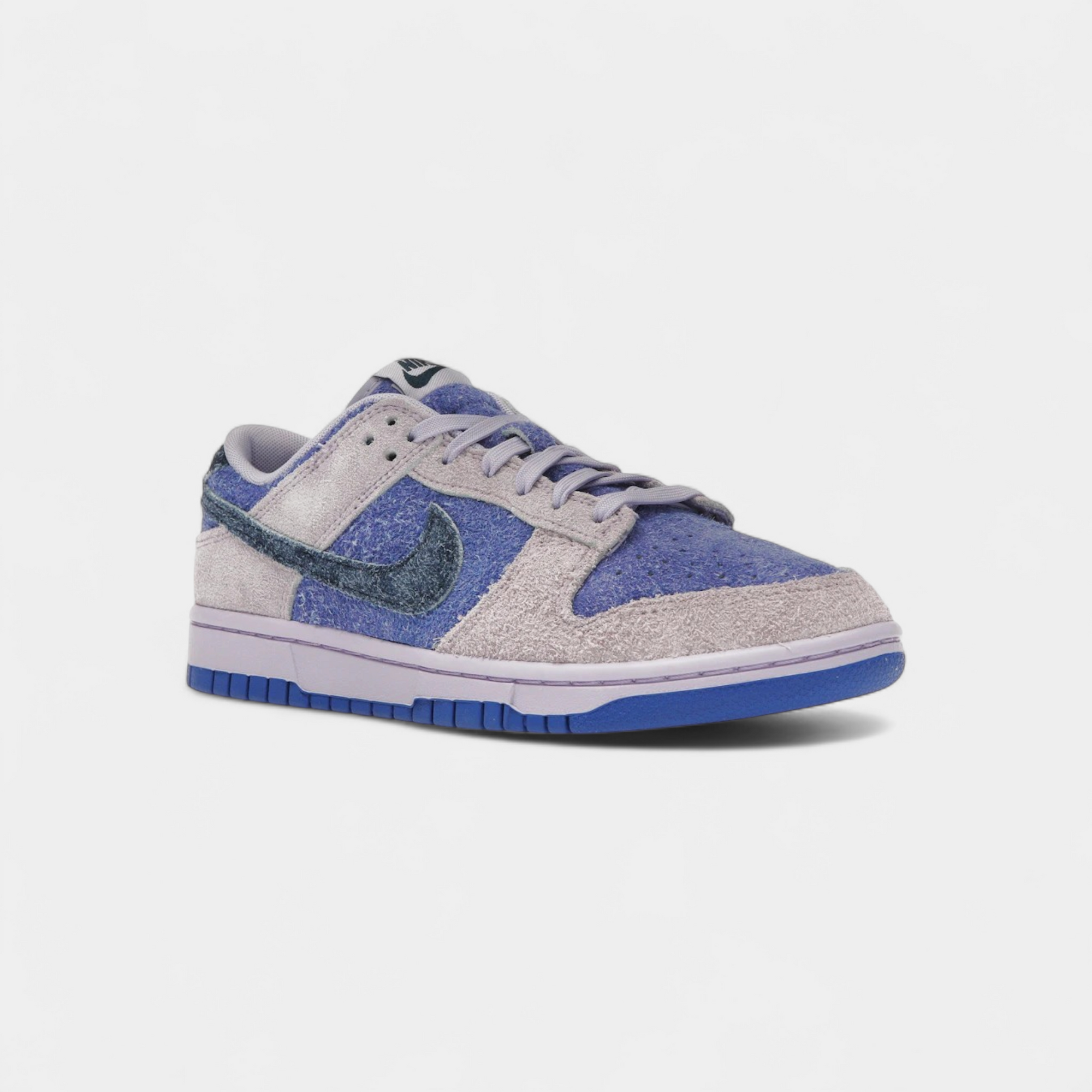 Nike Dunk Low SE Hydrangeas (Women's)