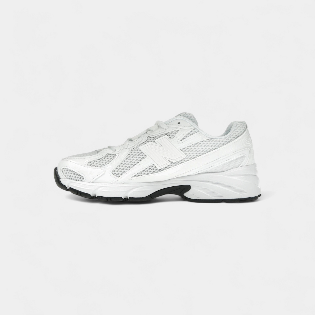 New Balance 740 Triple White