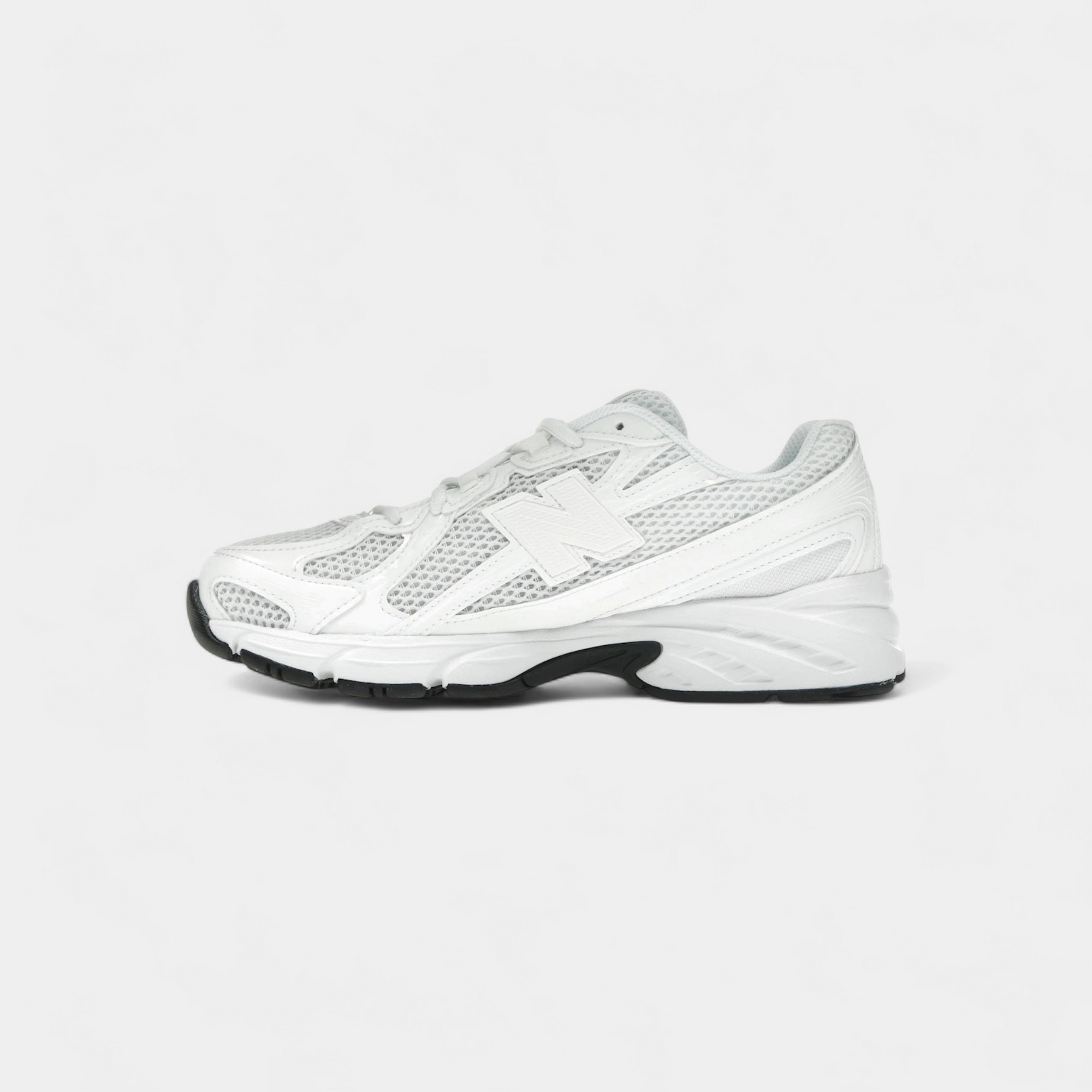 New Balance 740 Triple White