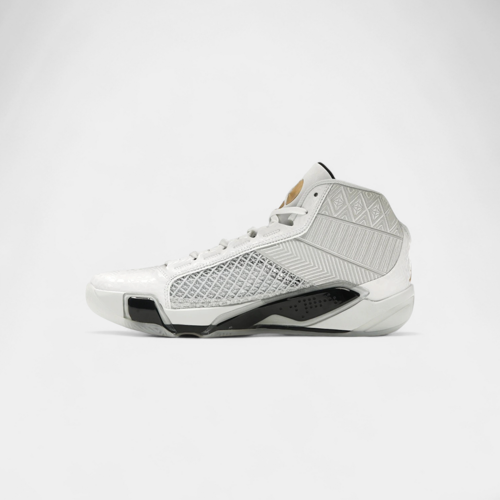 Jordan 38 FIBA (Clear Sole)