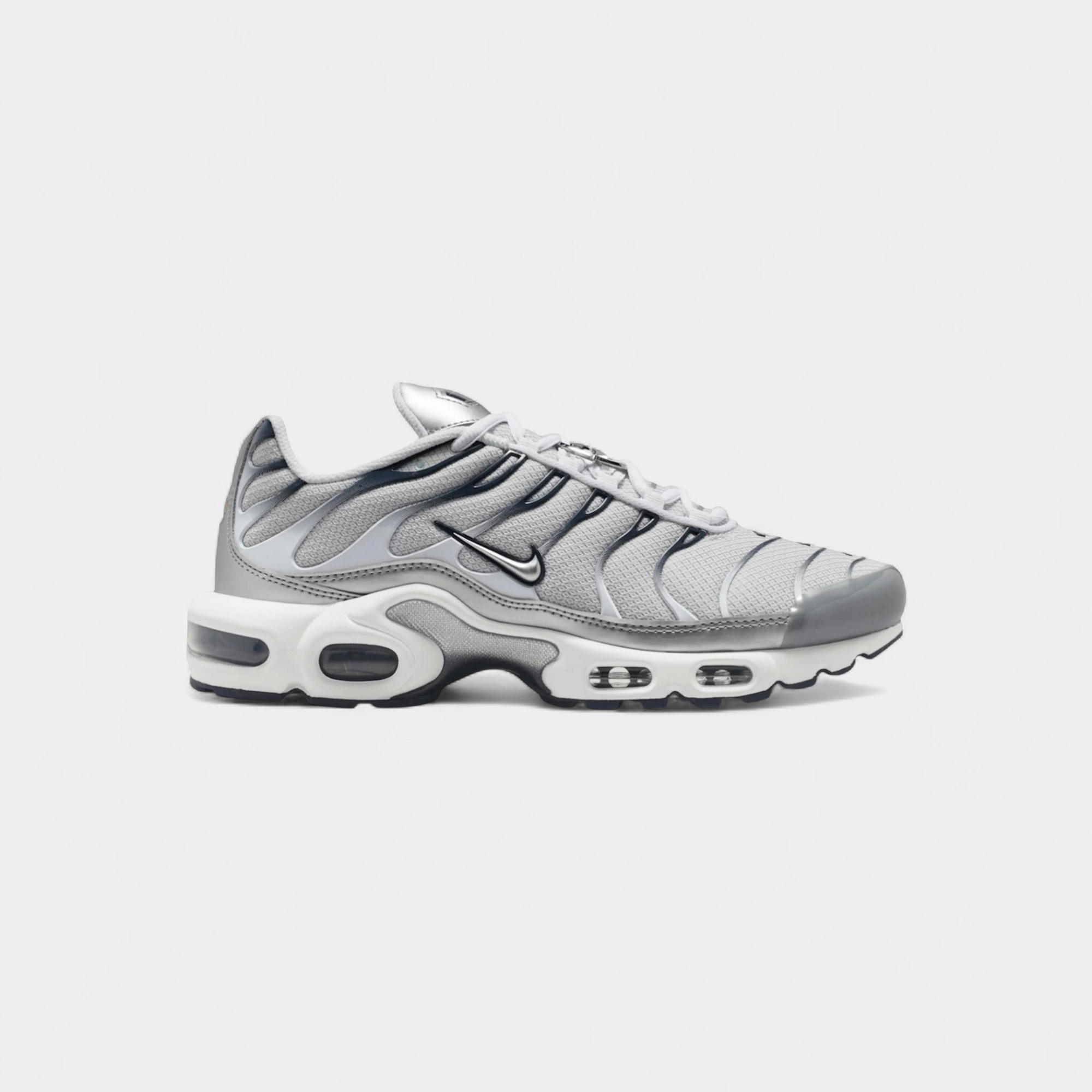 Nike Air Max Plus White Ashen Slate Metallic Silver (Women's)