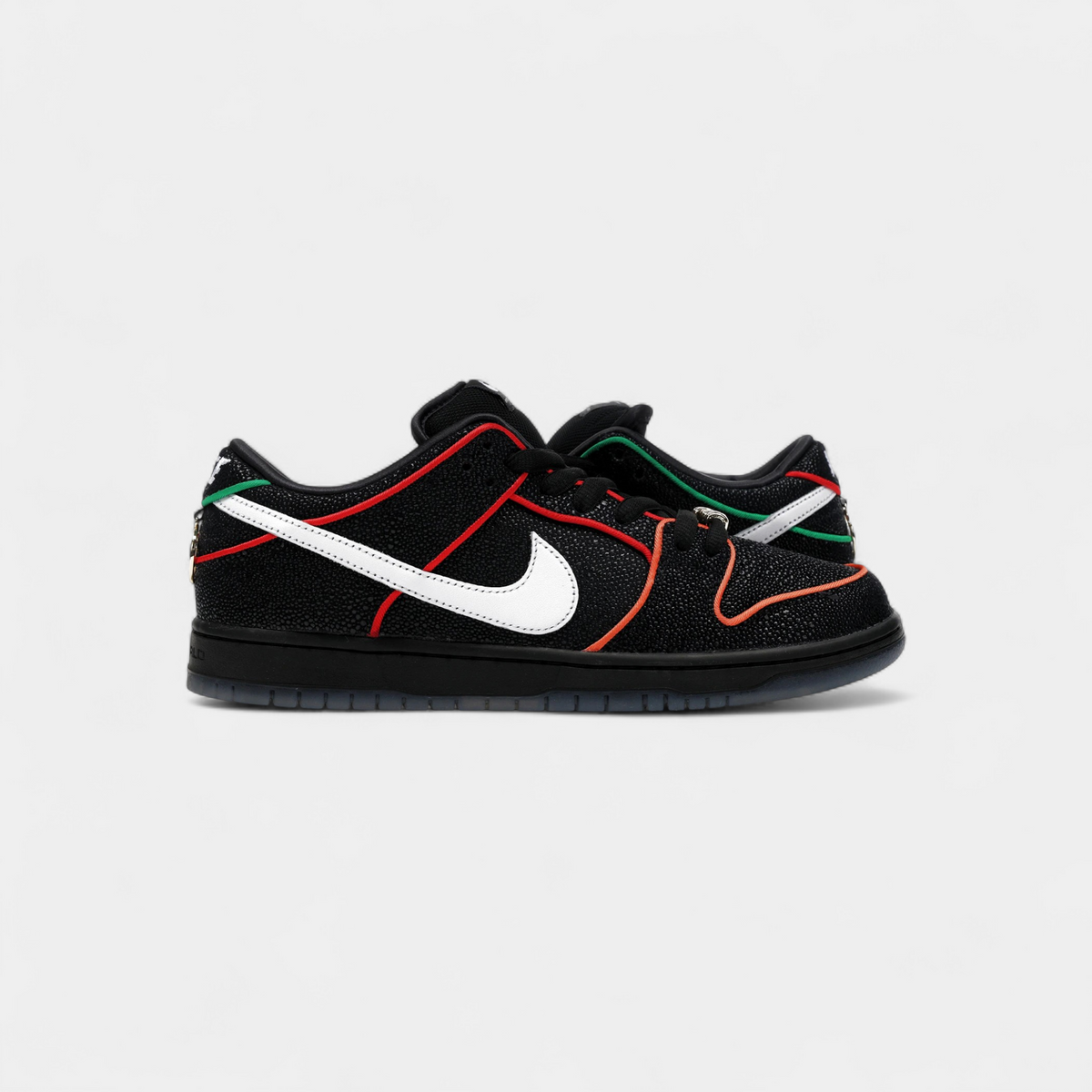 Nike SB Dunk Low Bronx Girls Skate