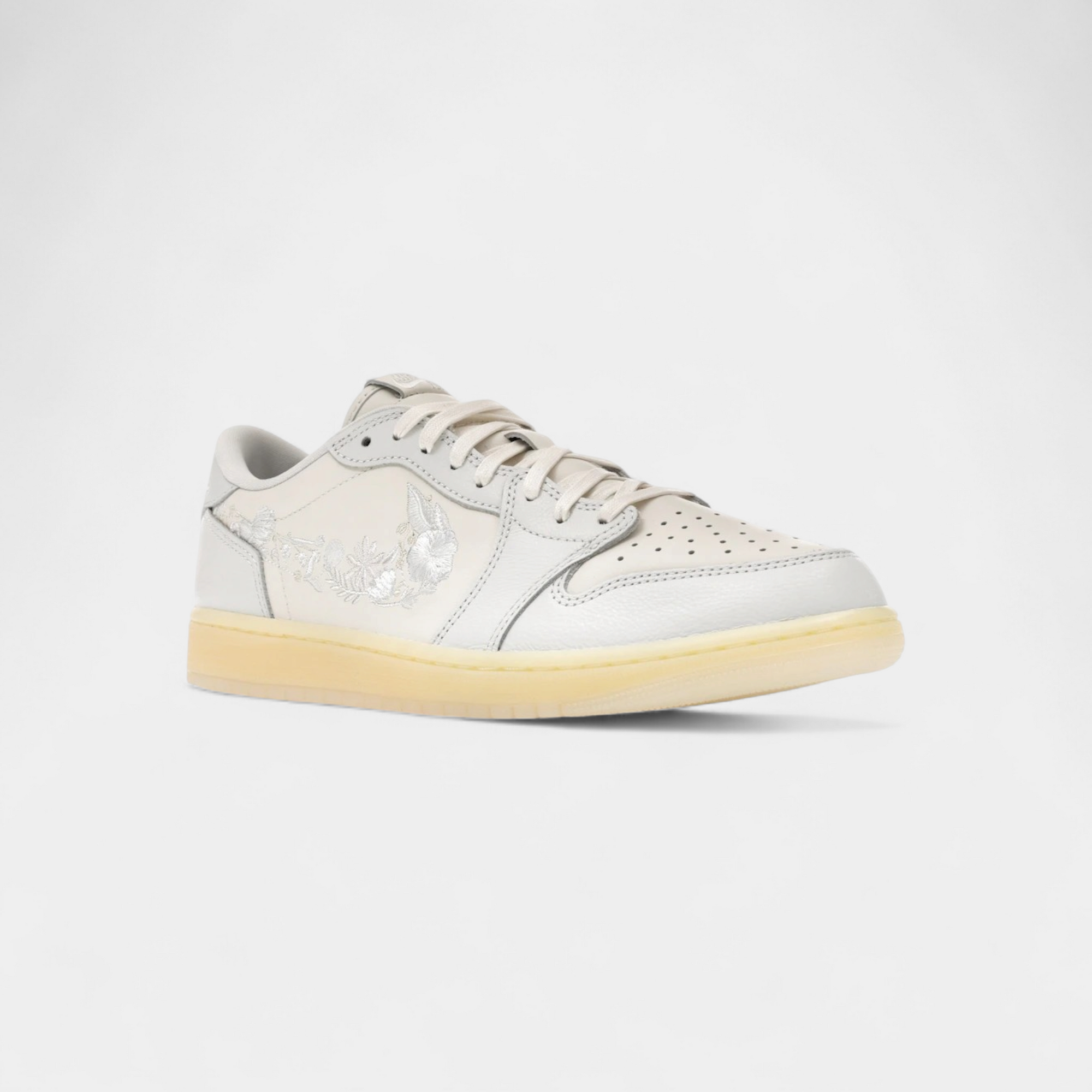 Jordan 1 Retro Low OG Rabbit Floral Swoosh