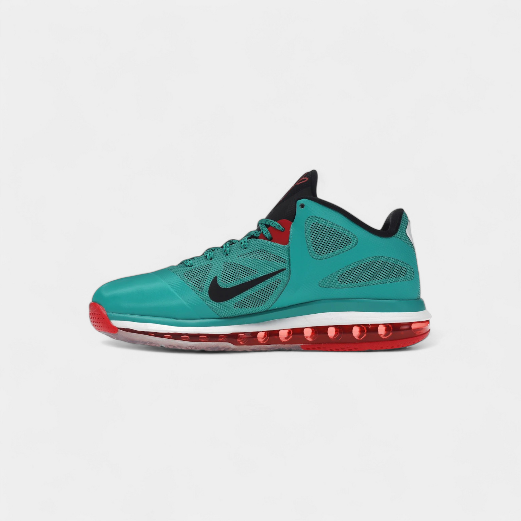 Nike LeBron 9 Low Reverse Liverpool