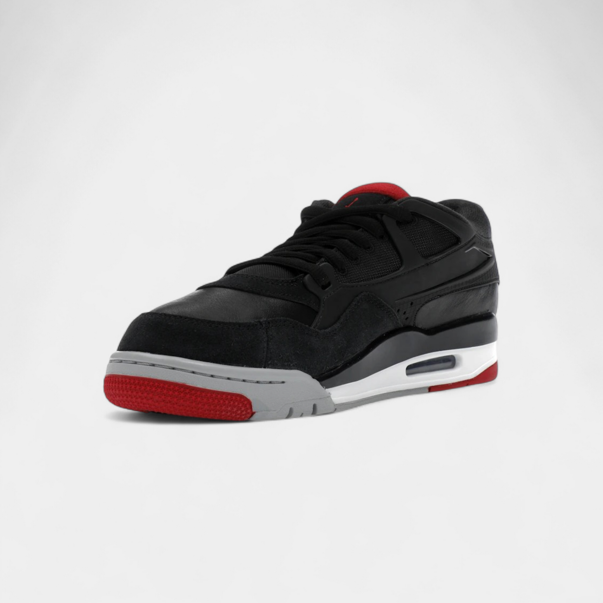 Jordan 4 RM Black Cement