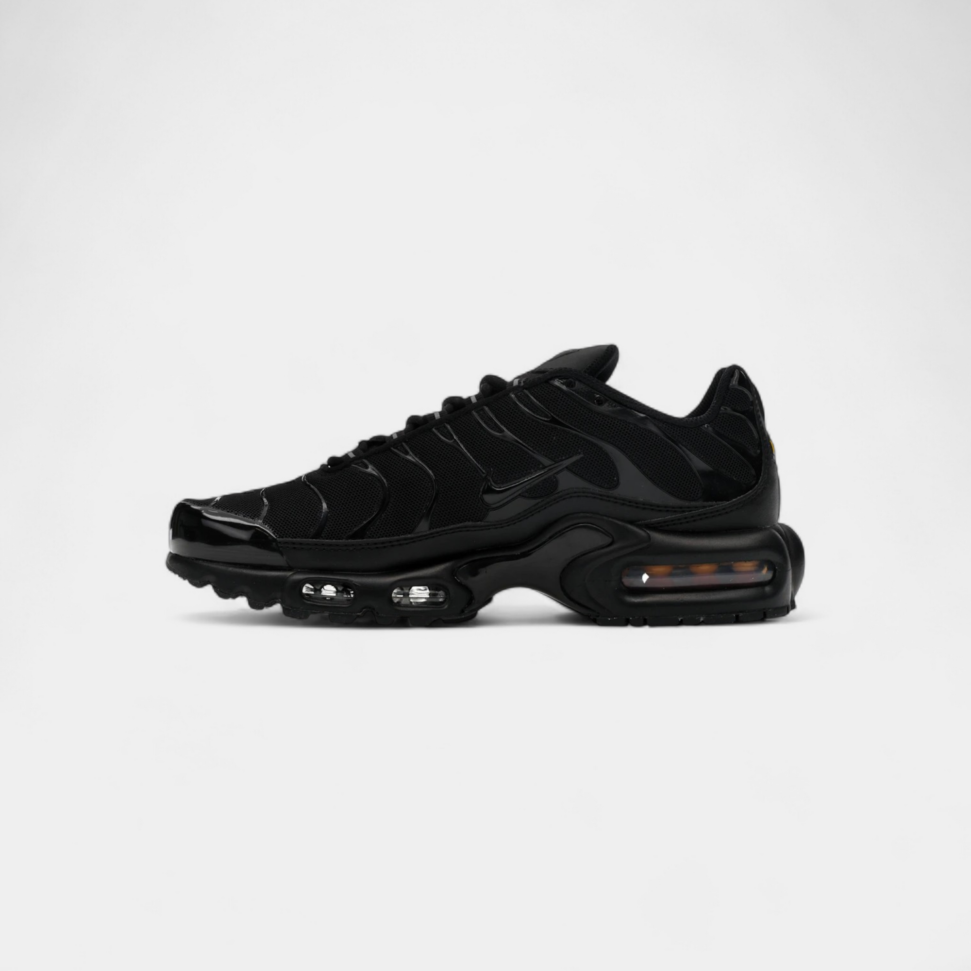 Nike Air Max Plus Triple Black (Women's)