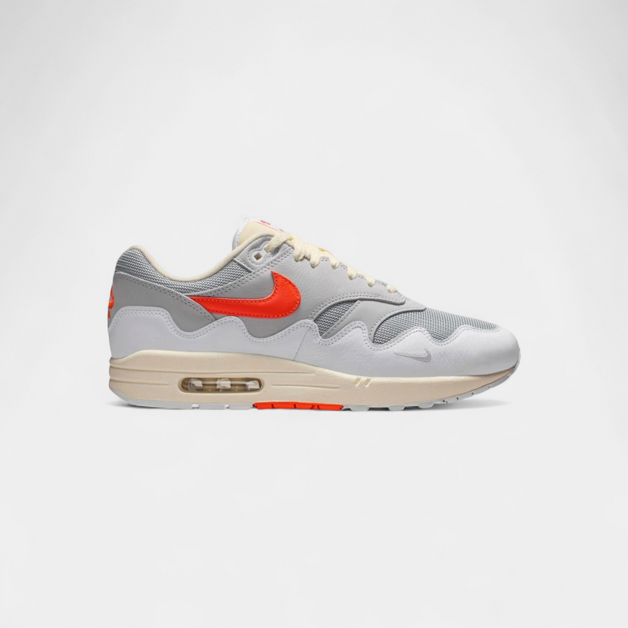 NIKE AIR MAX 1