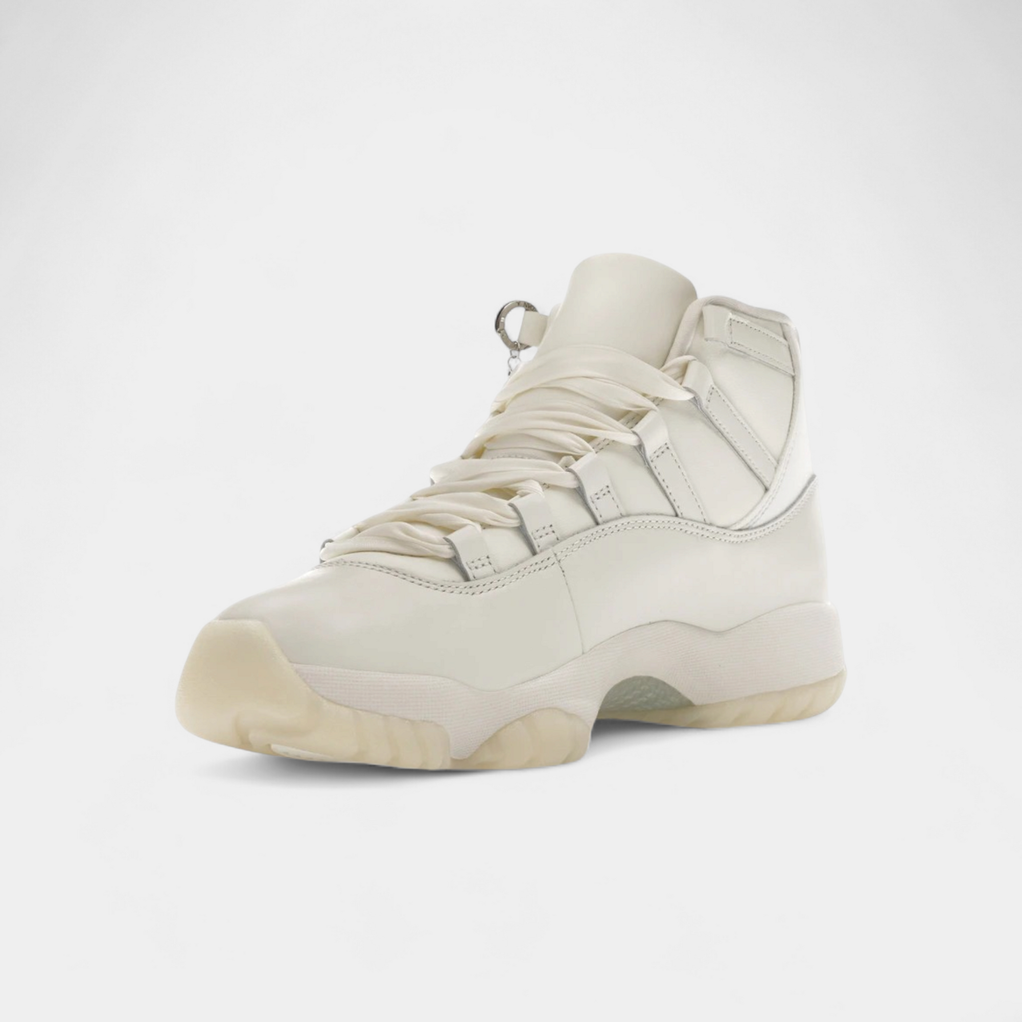 Jordan 11 Retro Pearl (Women's)
