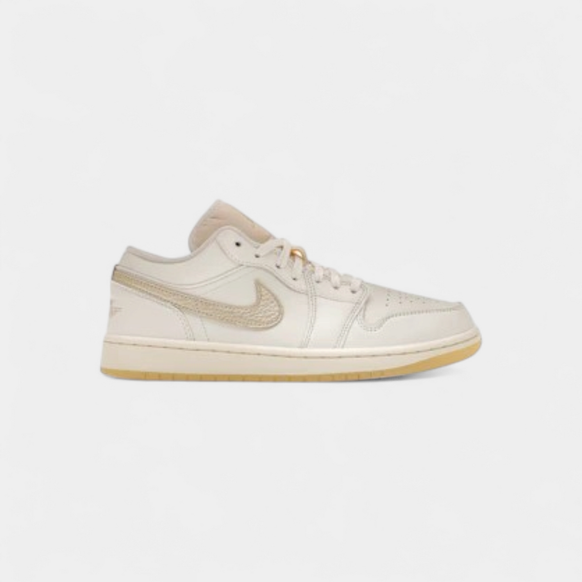Jordan 1 Low SE Metallic Team Gold (Women's)
