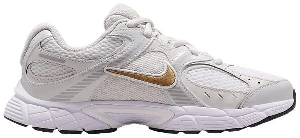 Nike HQ6411-104 1