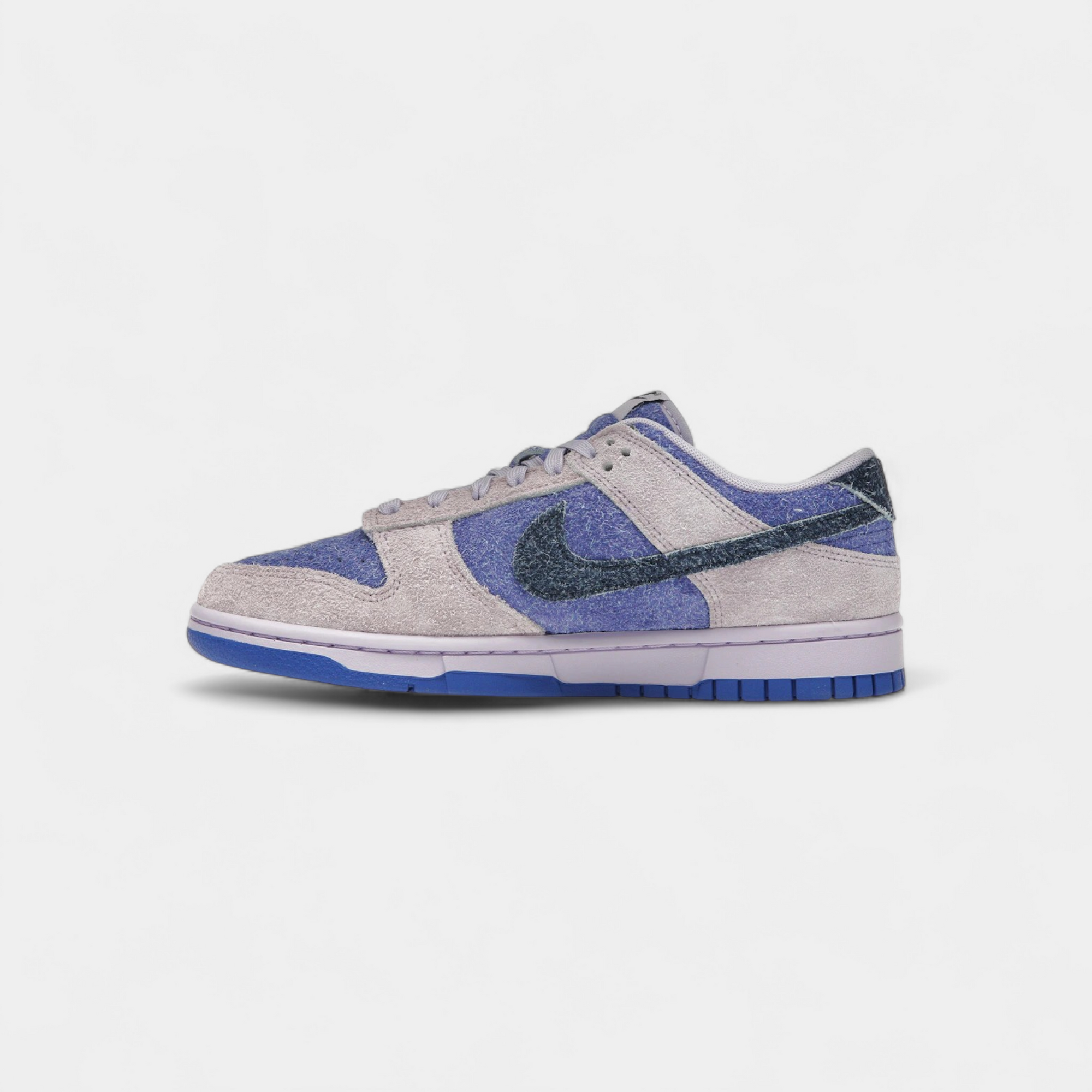 Nike Dunk Low SE Hydrangeas (Women's)