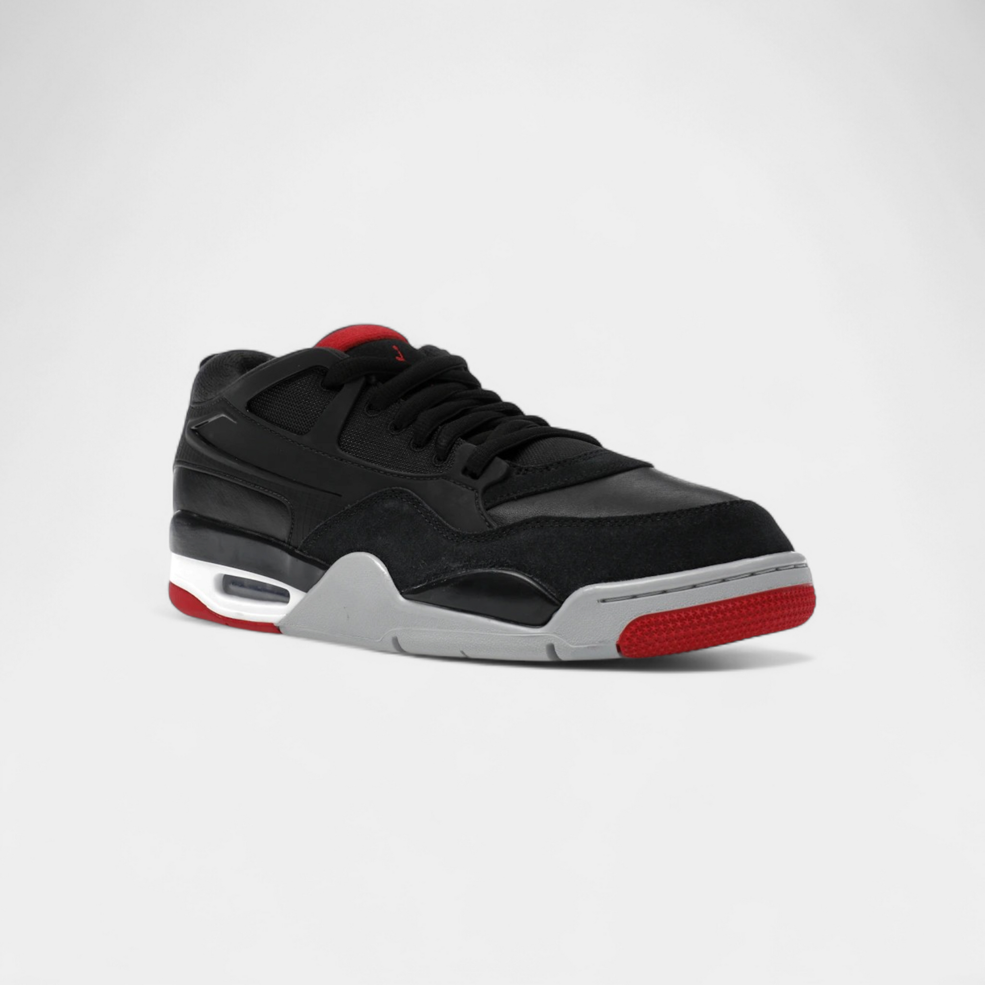 Jordan 4 RM Black Cement