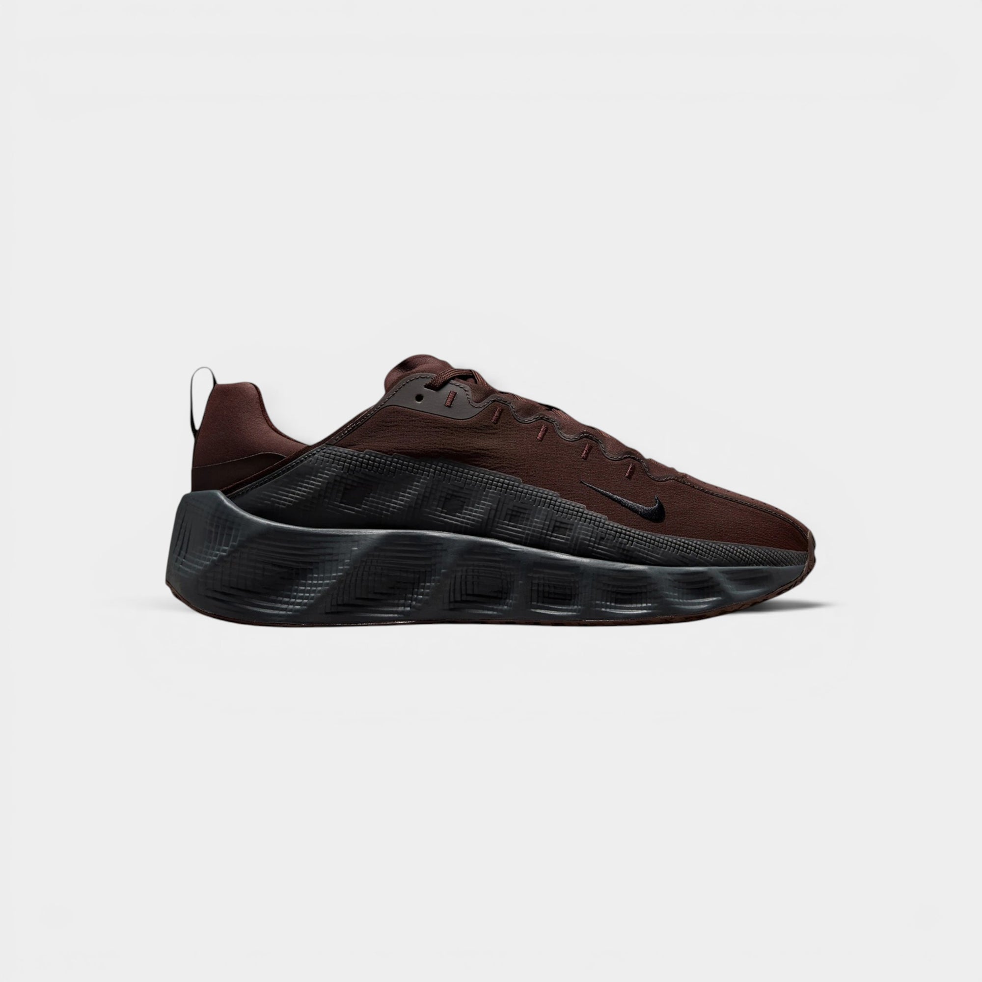 Nike Ava Rover Earth Black