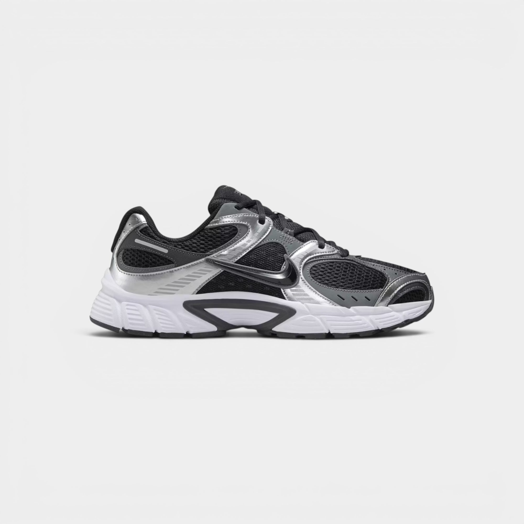 Nike Wmns V5 RNR 'Seaweed Metallic Silver'