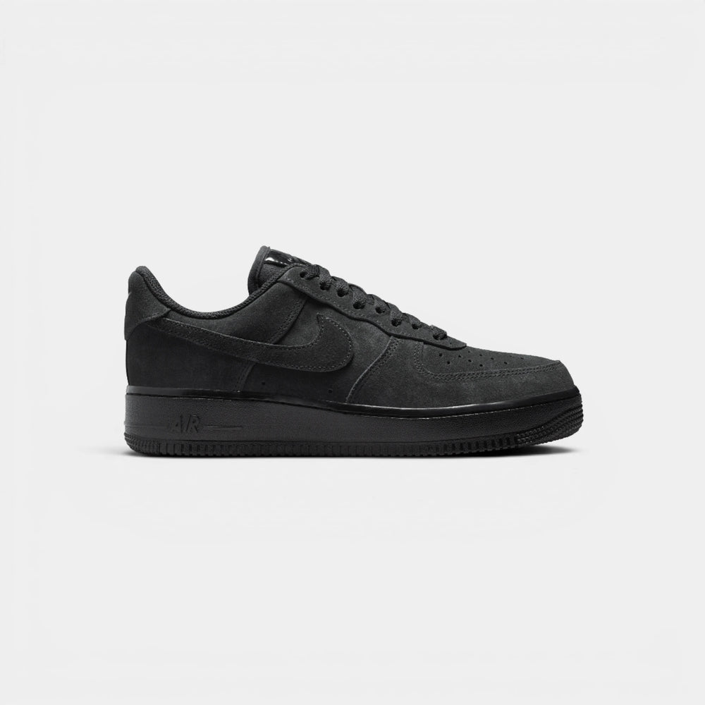 Nike Air Force 1 '07 Triple Black (W)