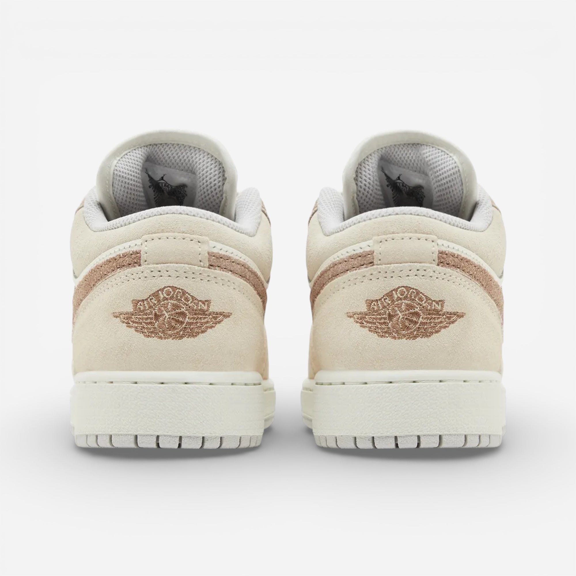 Jordan 1 Low SE Legend Light Brown (GS)