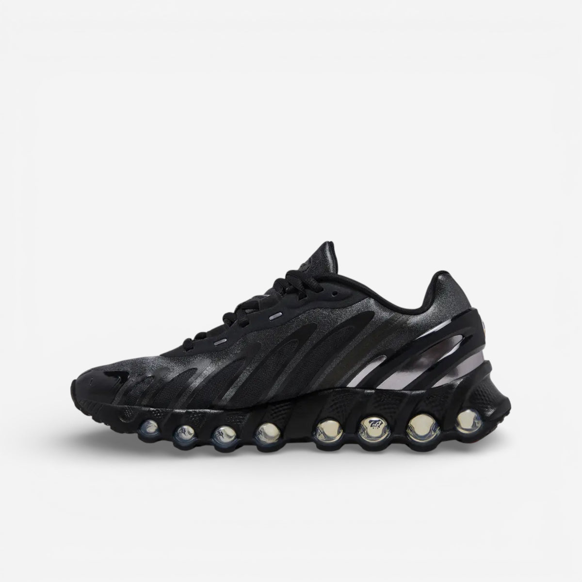 Nike Air Max Dn Bred