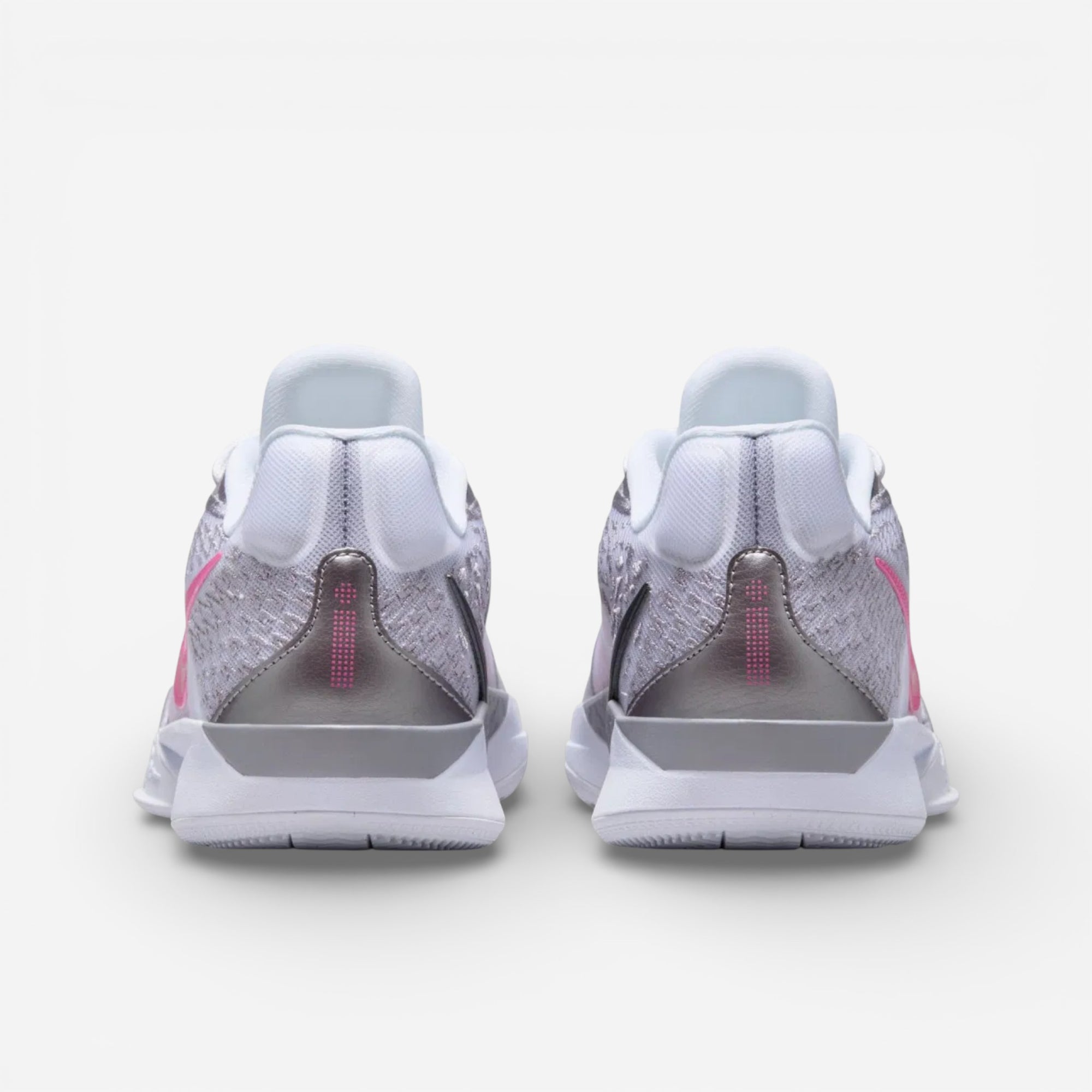 Nike Sabrina 2 Lily (Women's)