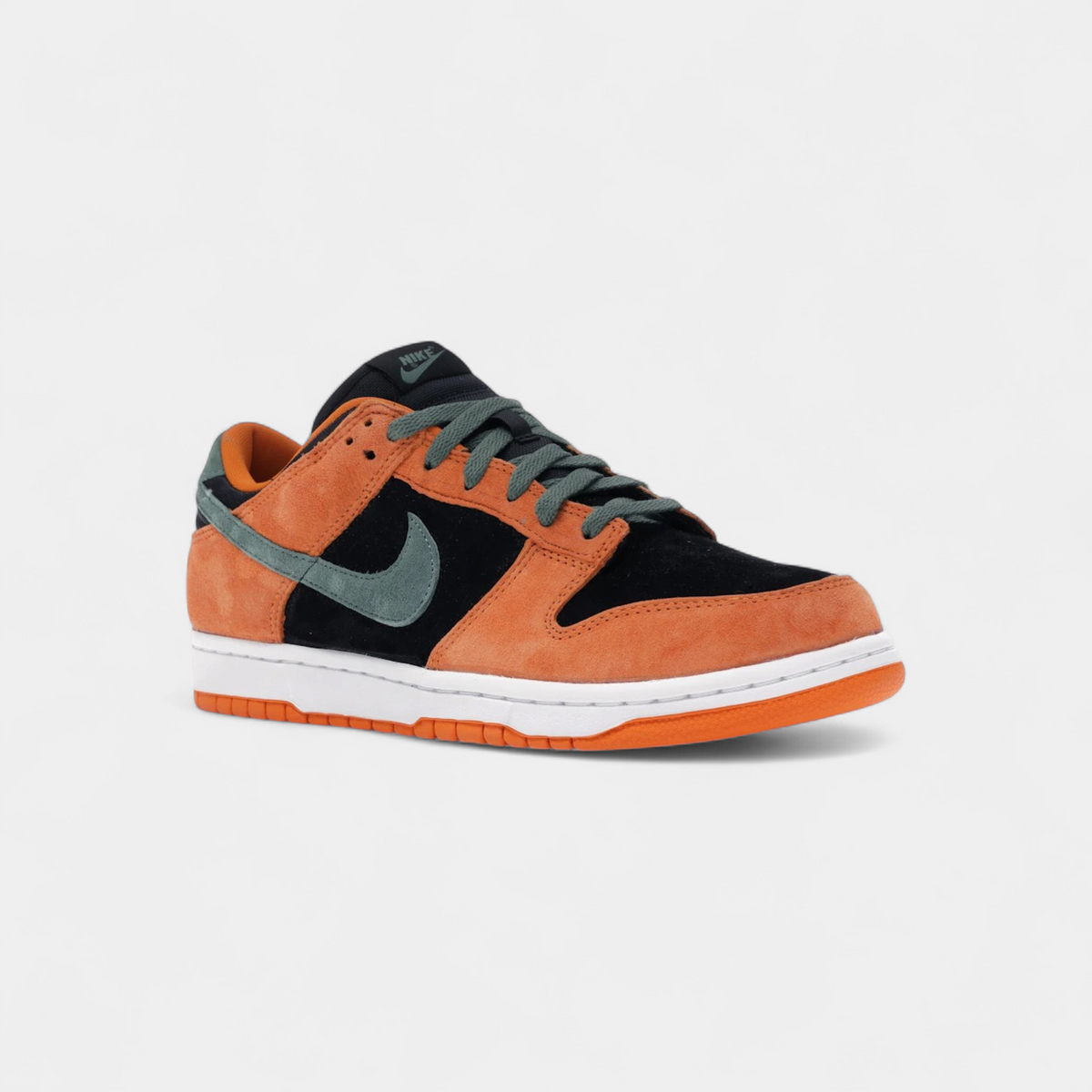 Nike Dunk Low Ceramic
