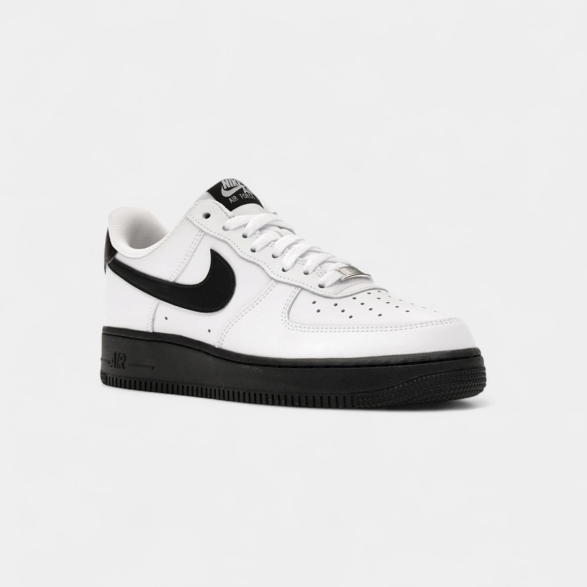 Nike Air Force 1 Low '07 White Black (2026)