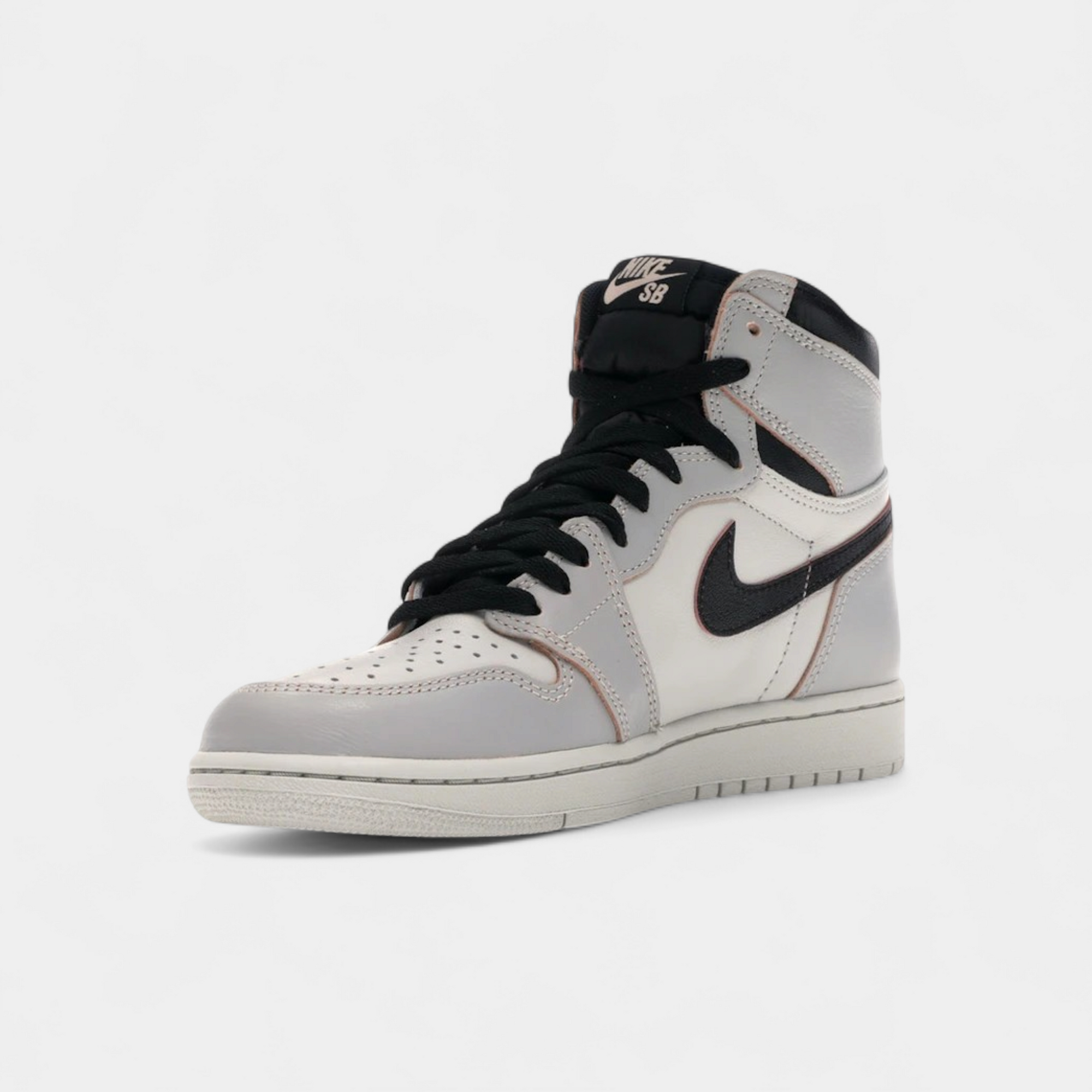 Jordan 1 Retro High OG Defiant SB NYC to Paris