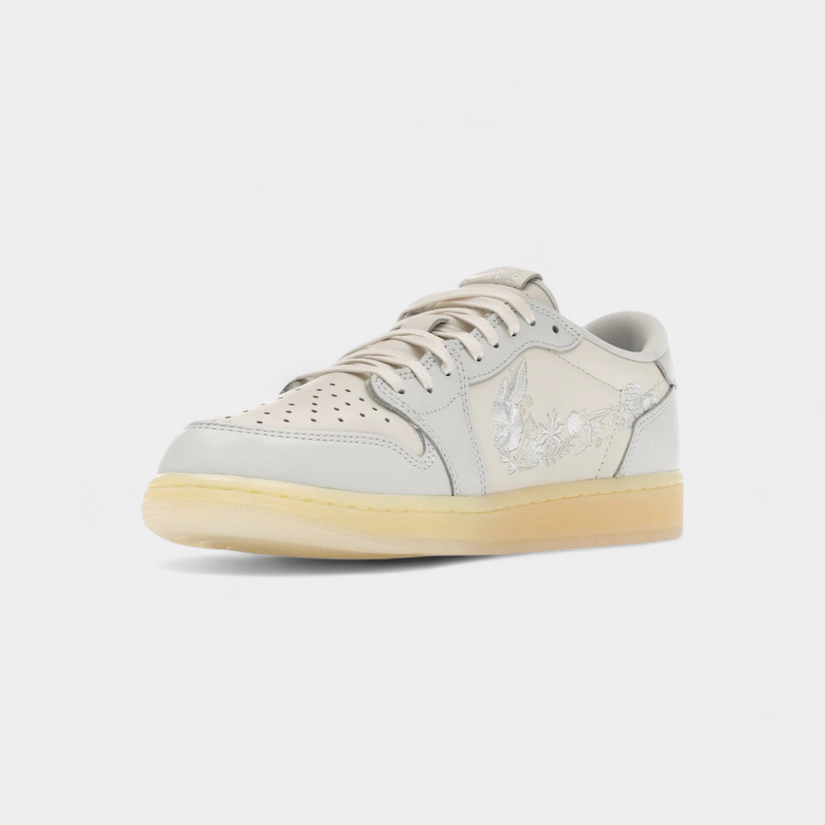 Jordan 1 Retro Low OG Rabbit Floral Swoosh
