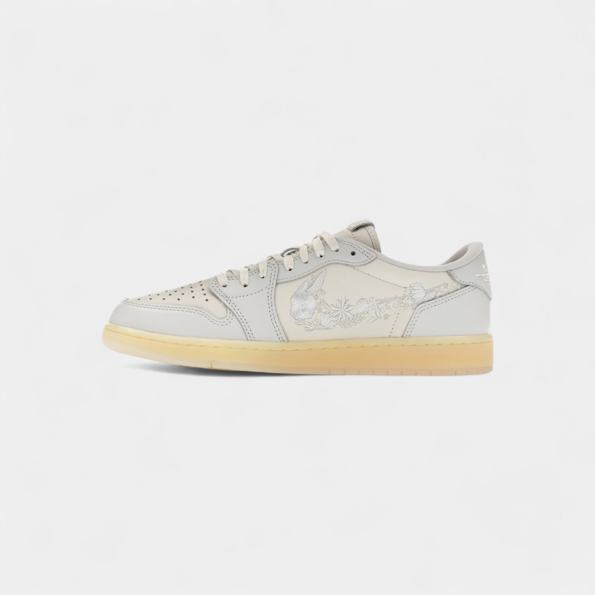 Jordan 1 Retro Low OG Rabbit Floral Swoosh