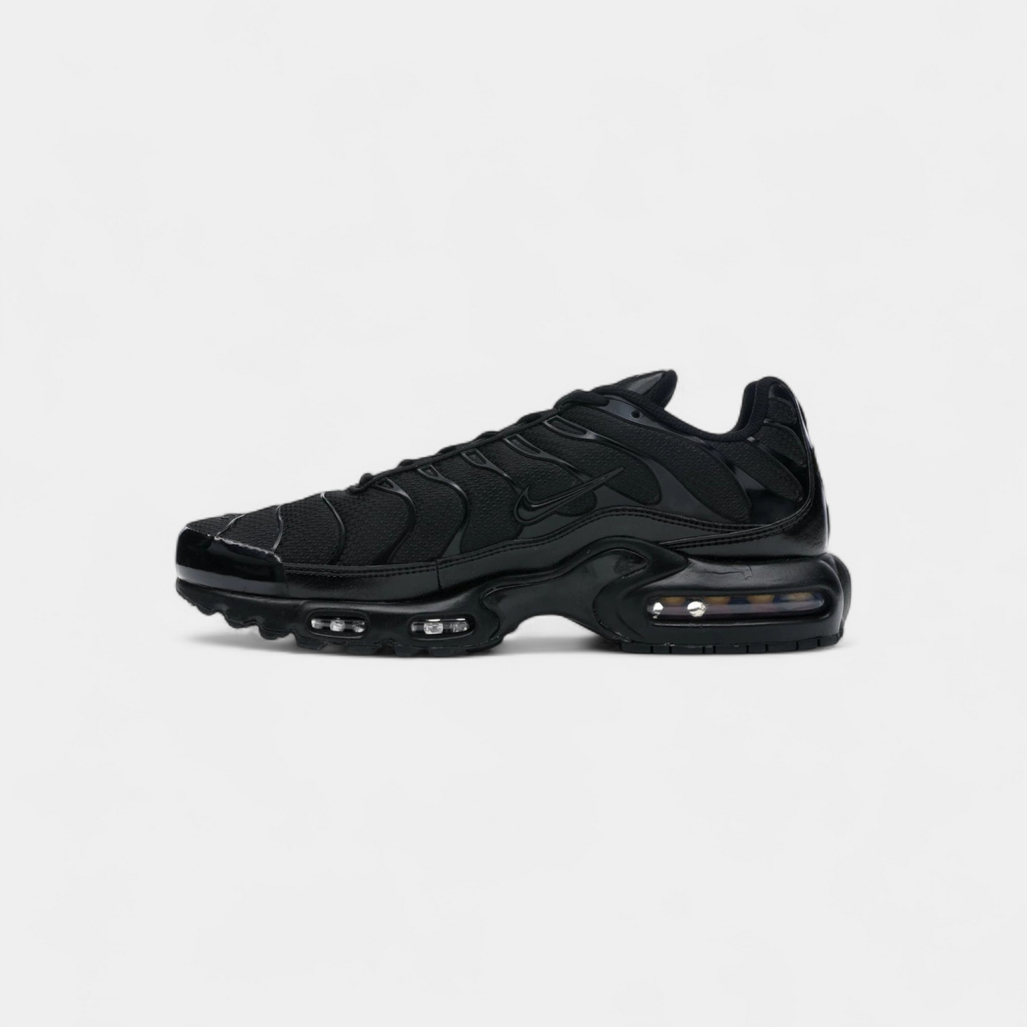 Nike Air Max Plus Triple Black