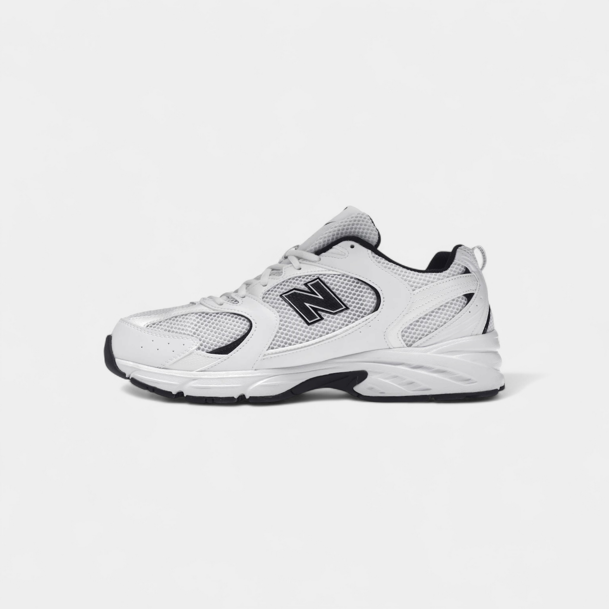 New Balance 530 White Black Details