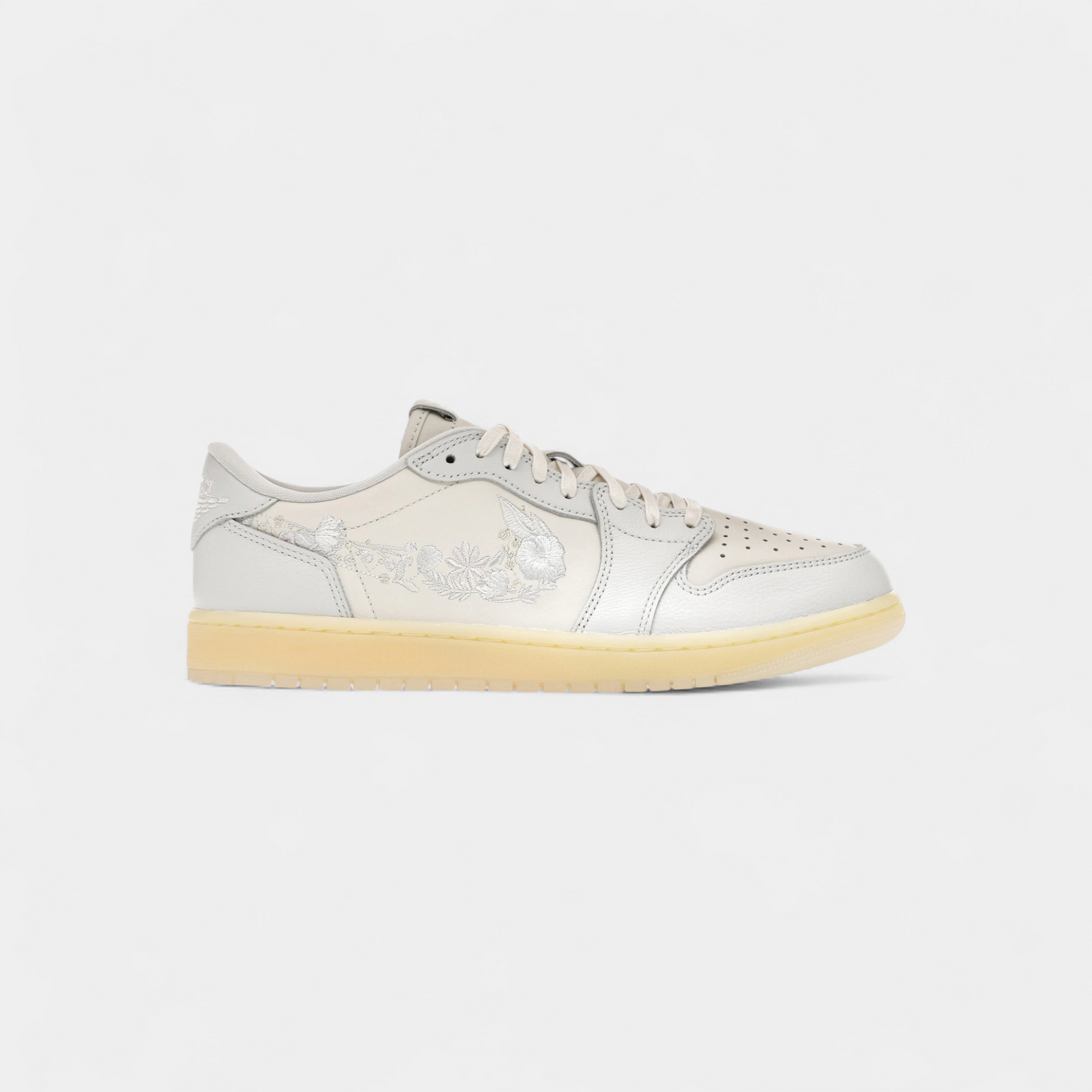Jordan 1 Retro Low OG Rabbit Floral Swoosh