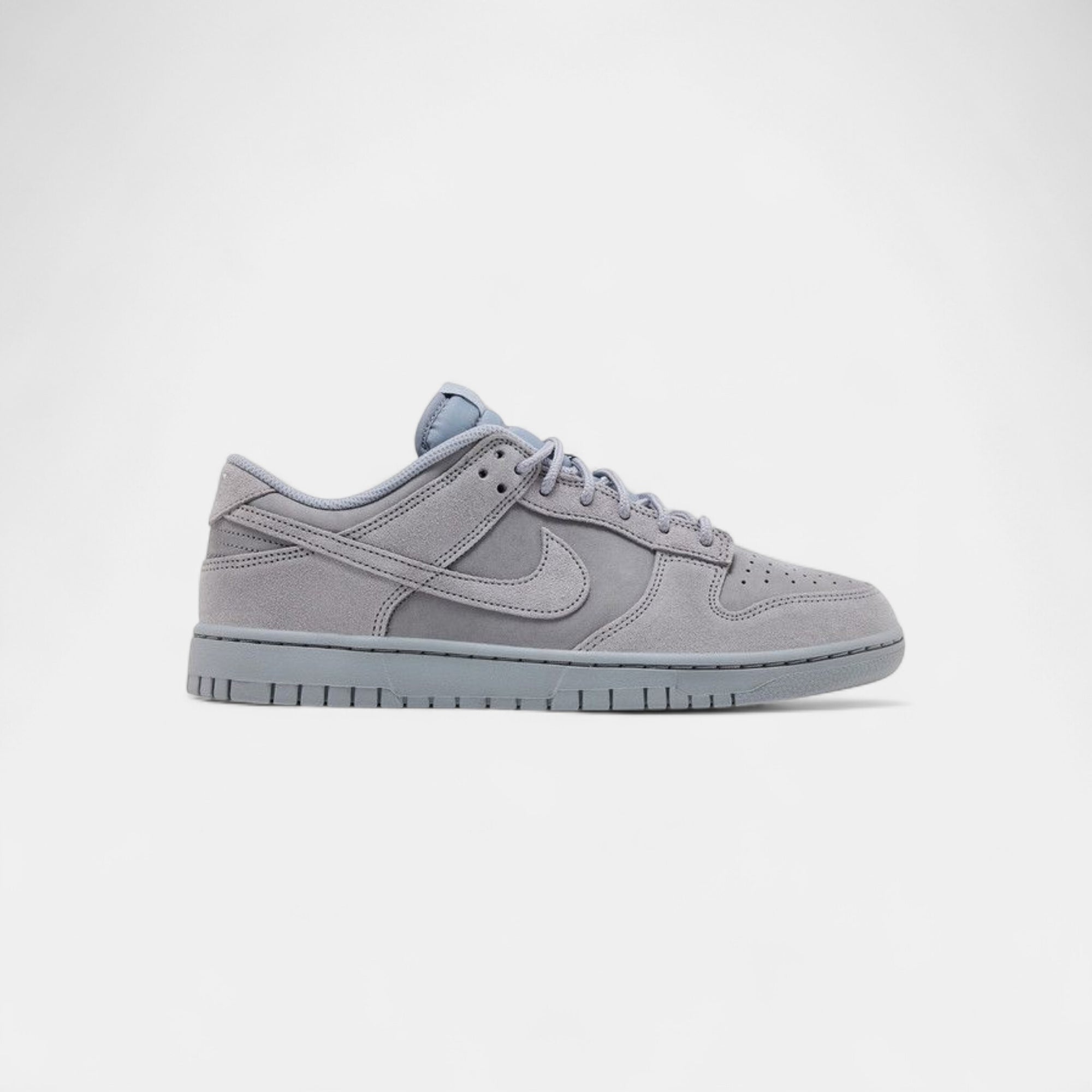 nike-dunk-low-se-wolf-grey