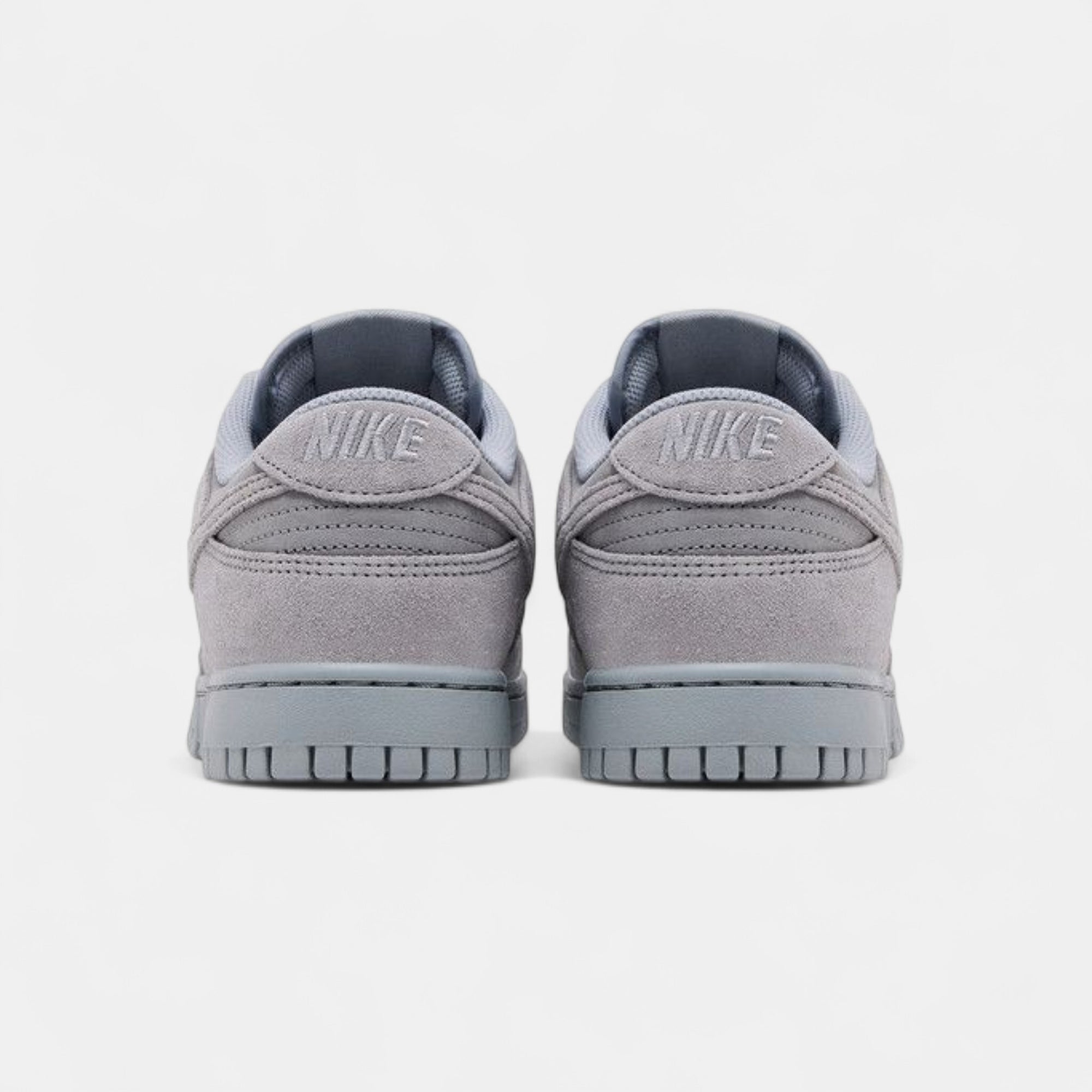 nike-dunk-low-se-wolf-grey