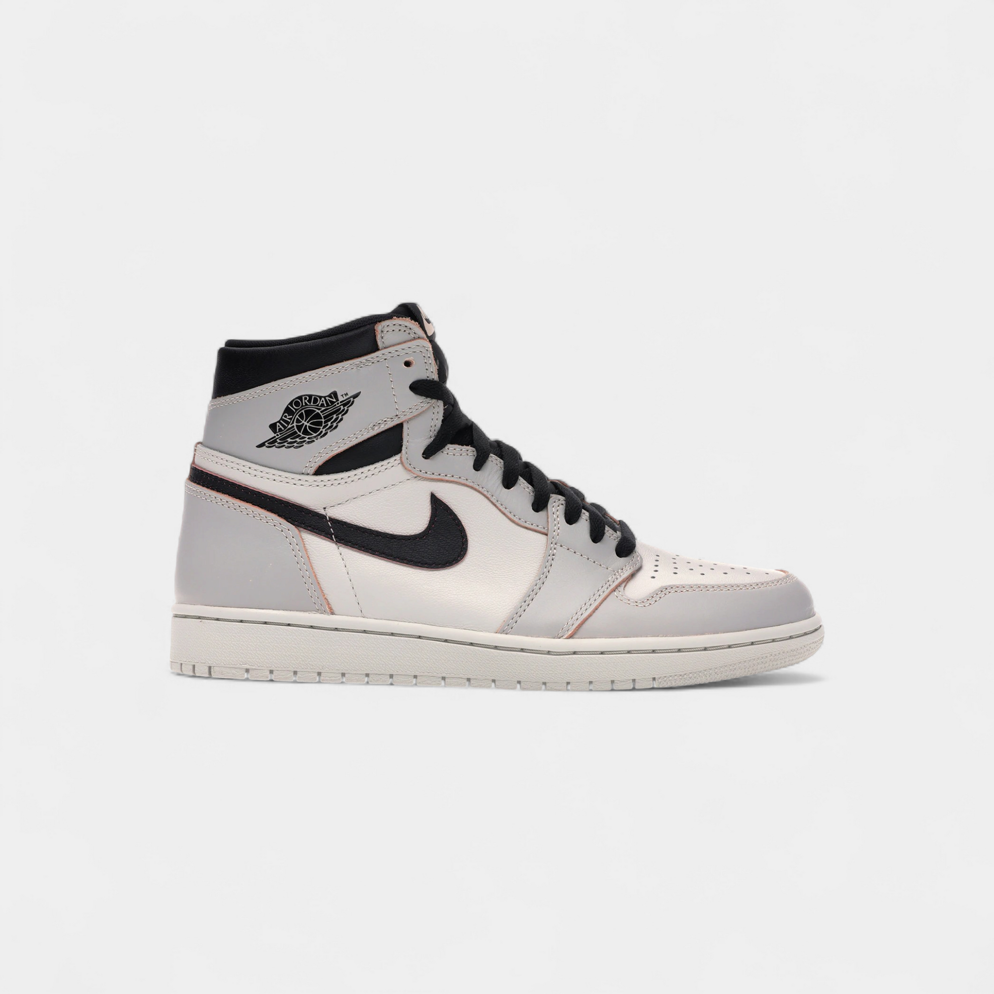 Jordan 1 Retro High OG Defiant SB NYC to Paris