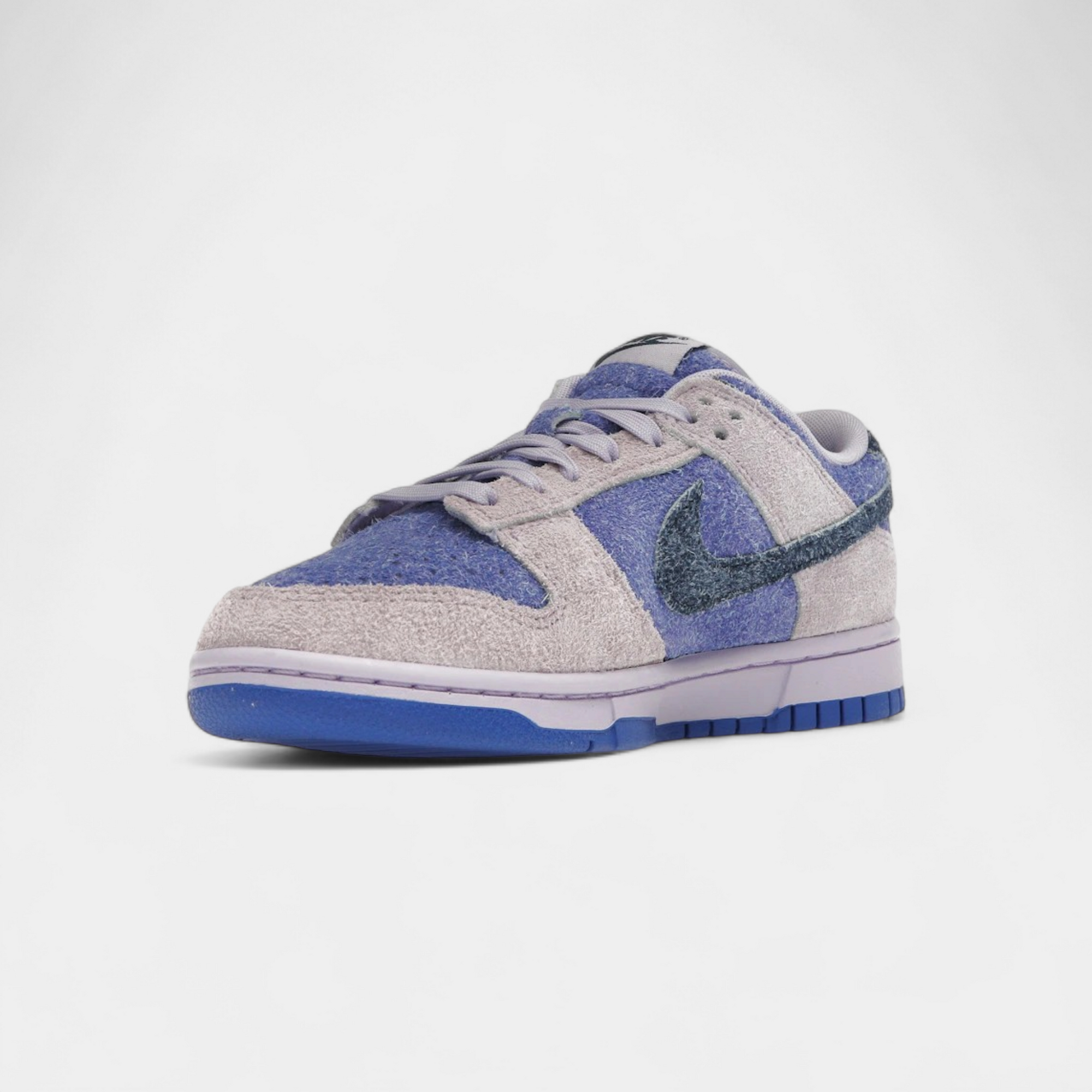 Nike Dunk Low SE Hydrangeas (Women's)