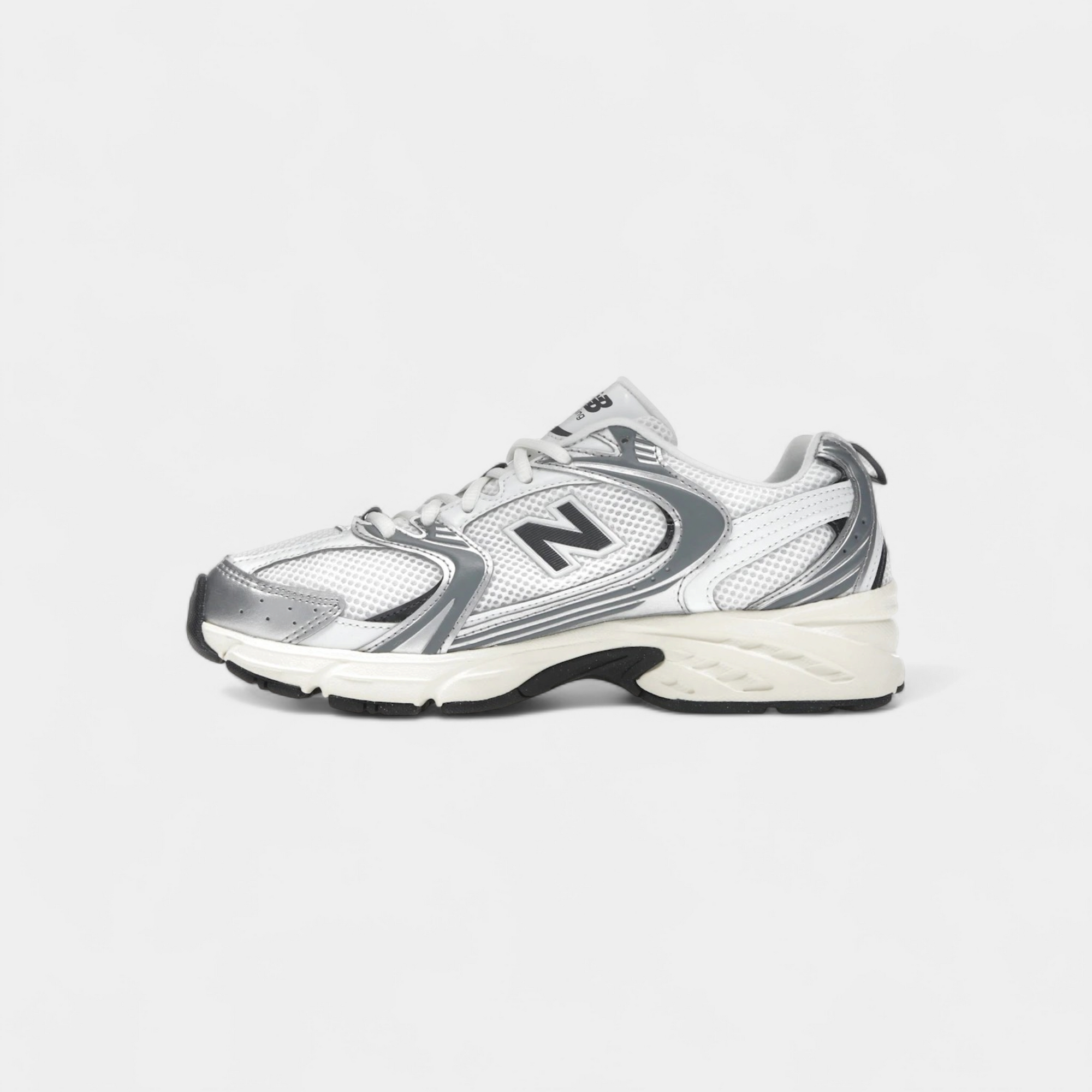 New Balance 530 Silver Metallic Black Cement