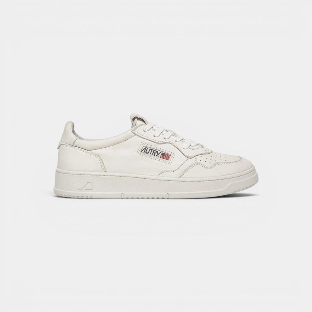 Autry Medalist Low White Super Soft Napa Leather